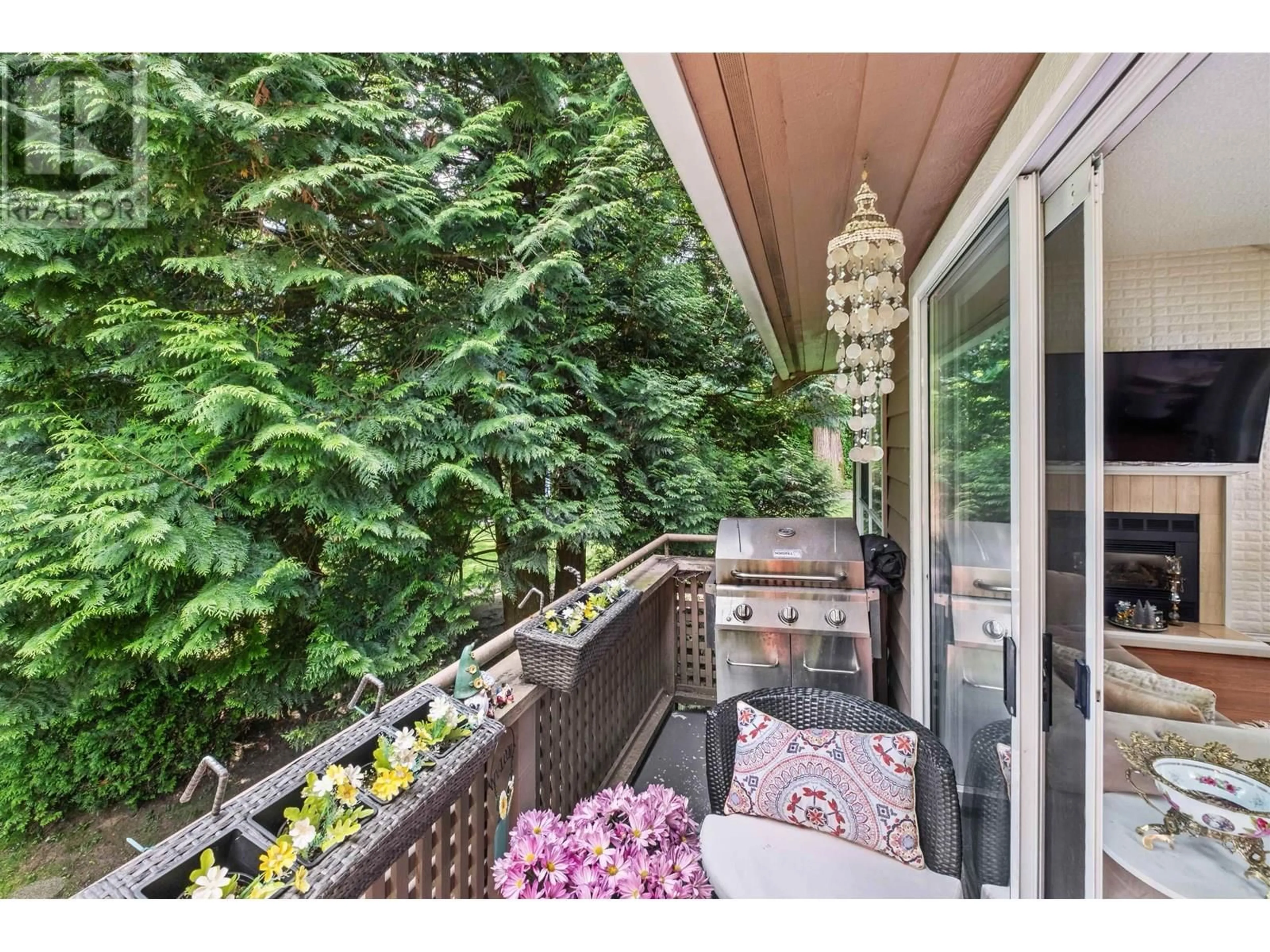 Patio, unknown for 66 - 9000 ASH GROVE CRESCENT, Burnaby British Columbia V5A4M6