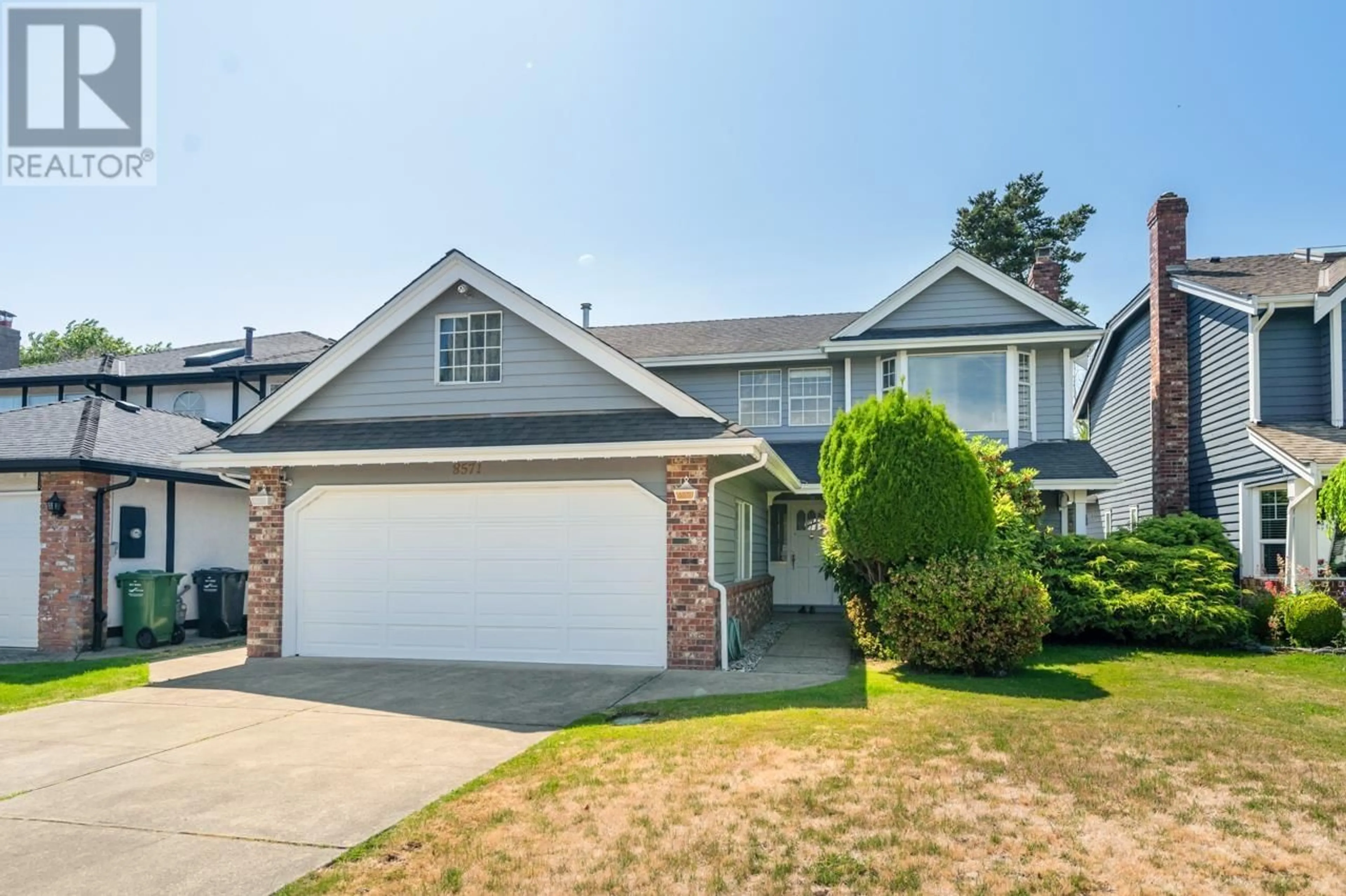 Home with vinyl exterior material, street for 8571 ALLISON STREET, Richmond British Columbia V6Y3H9