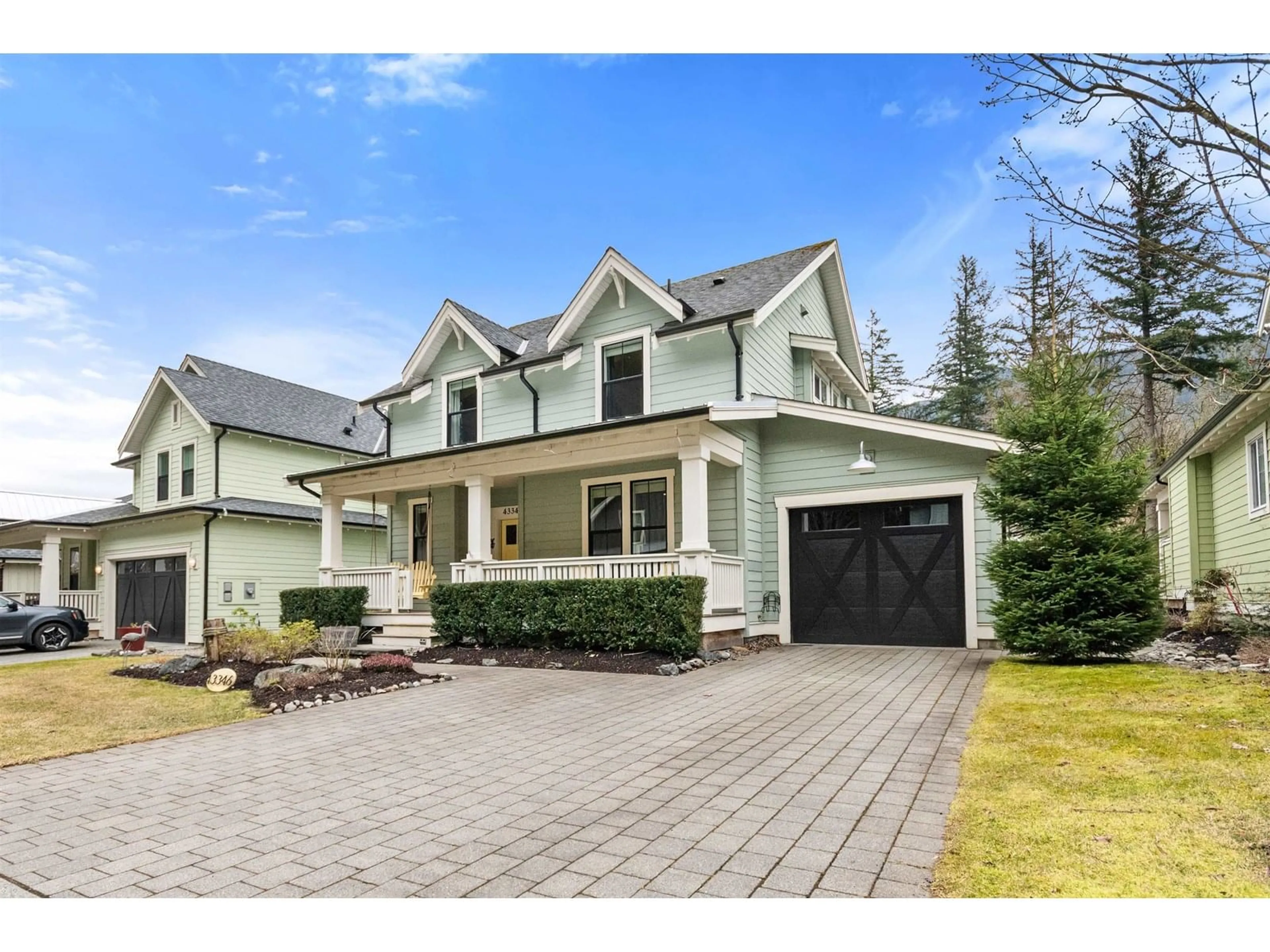 Home with vinyl exterior material, street for 43346 OLD ORCHARD LANE, Lindell Beach British Columbia V2R0Z4