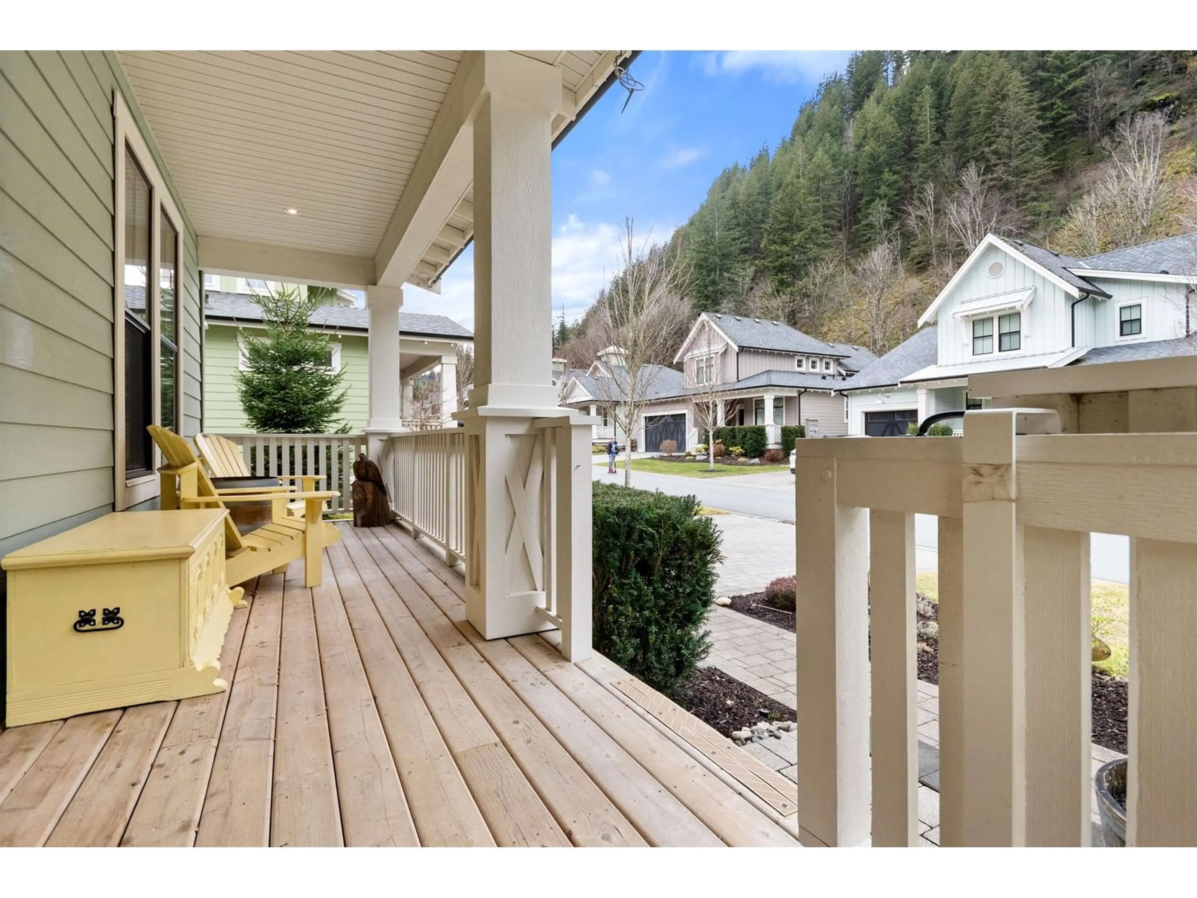 Patio, mountain view for 43346 OLD ORCHARD LANE, Lindell Beach British Columbia V2R0Z4