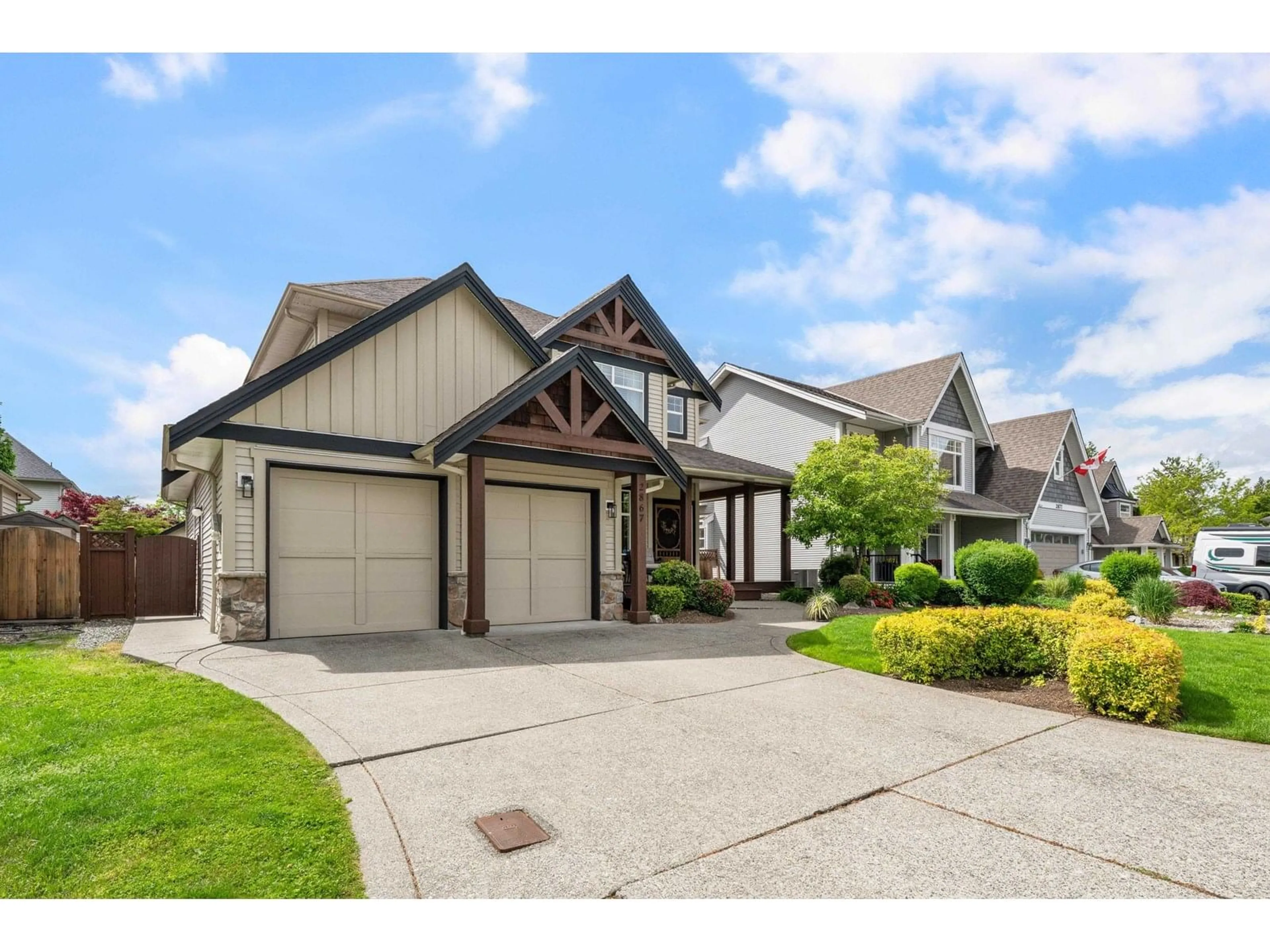Home with vinyl exterior material, street for 2867 BOXCAR, Abbotsford British Columbia V4X2S5