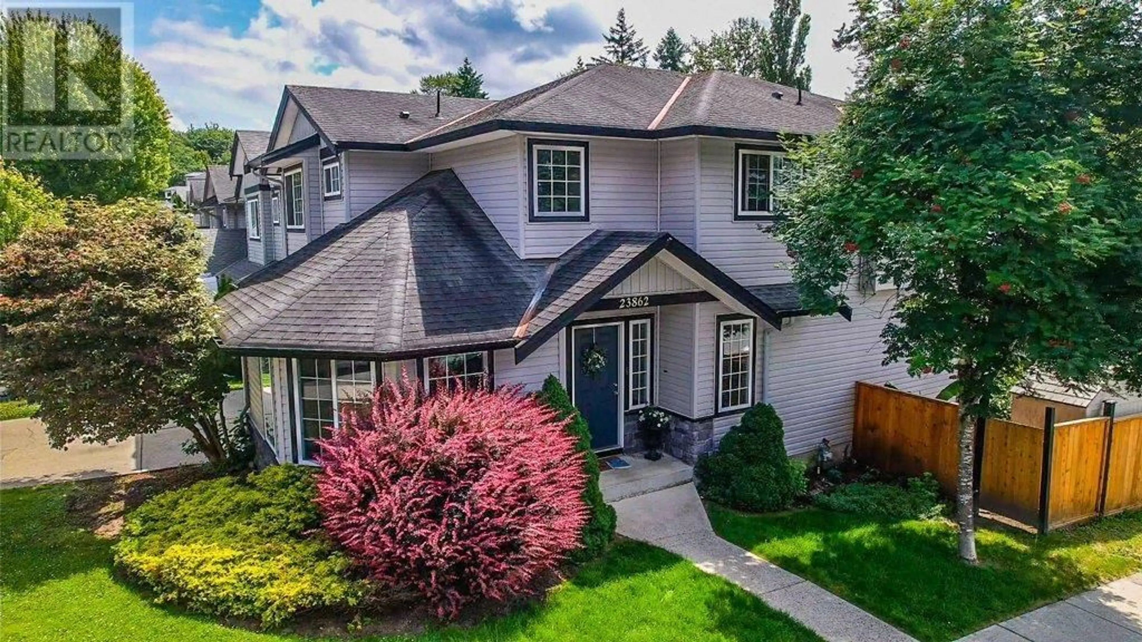 A pic from outside/outdoor area/front of a property/back of a property/a pic from drone, street for 23862 117B AVENUE, Maple Ridge British Columbia V4R2V4