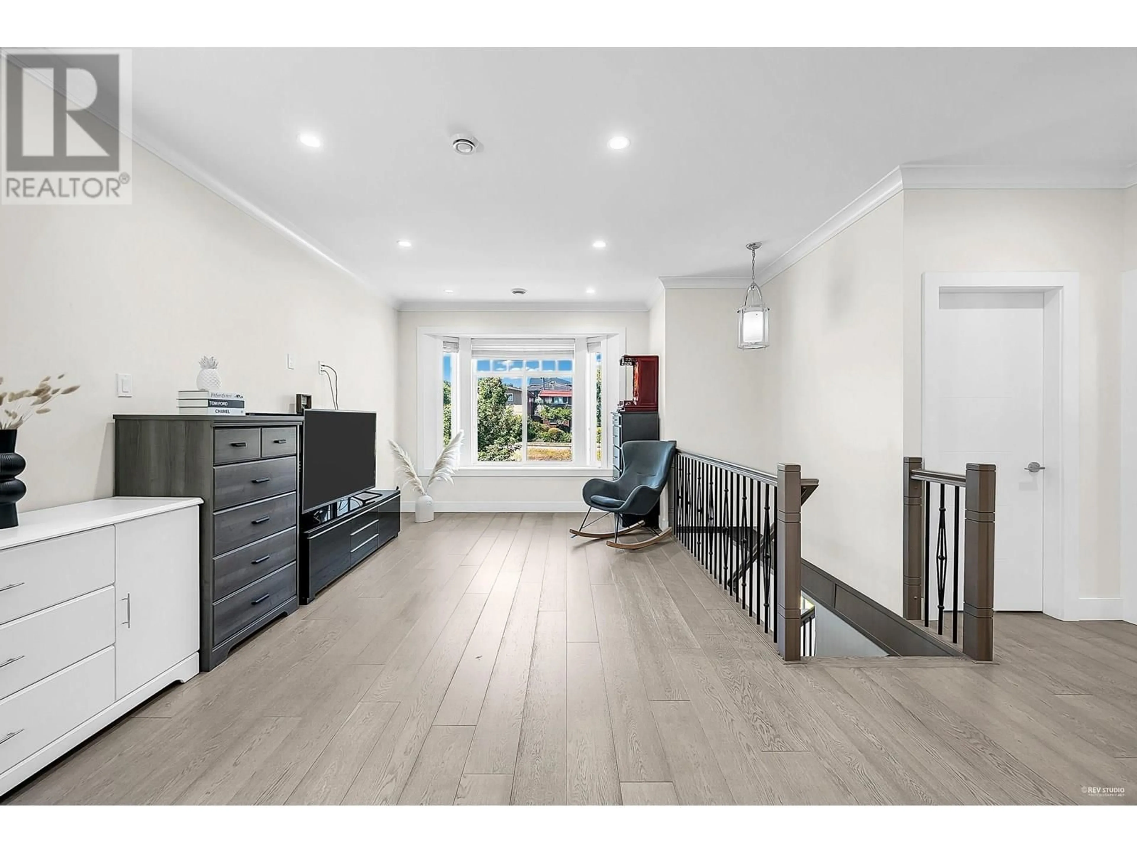 Unknown for 4078 BOUNDARY ROAD, Burnaby British Columbia V5R2M6
