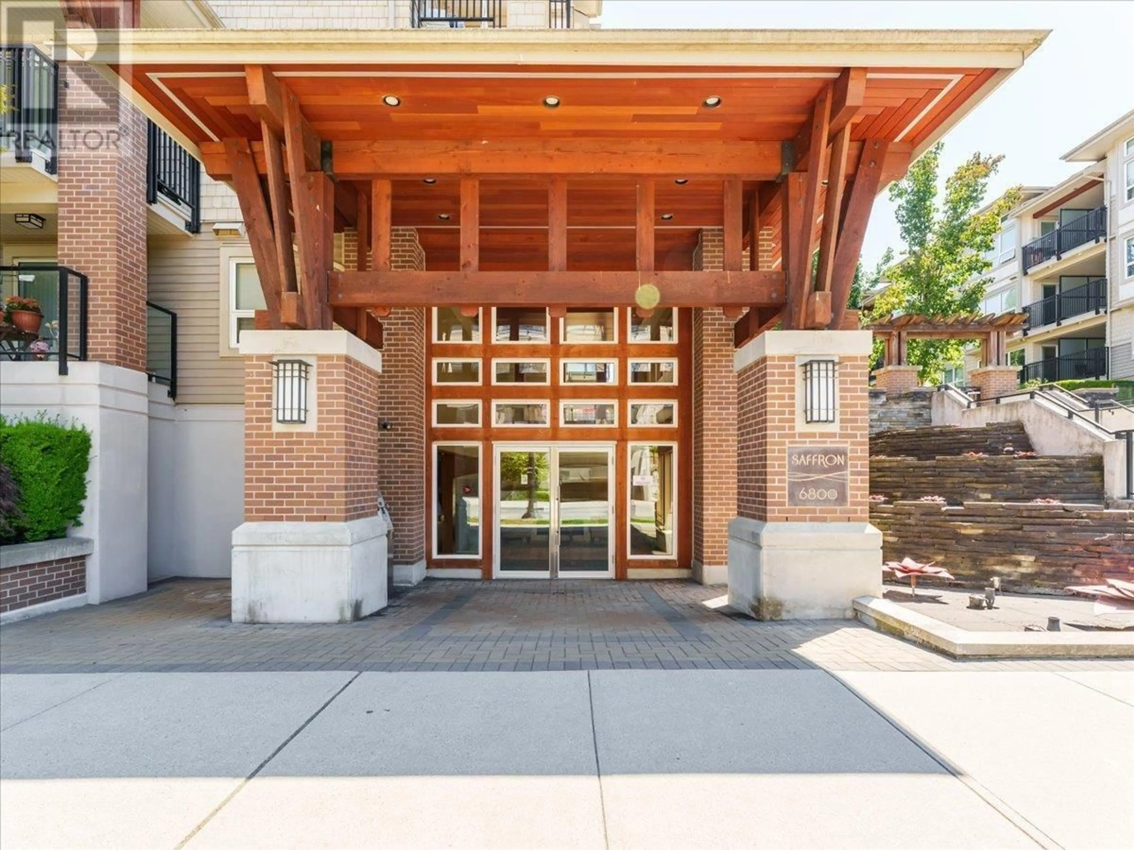 Indoor entryway for 101 - 6800 ECKERSLEY ROAD, Richmond British Columbia V6Y0E7
