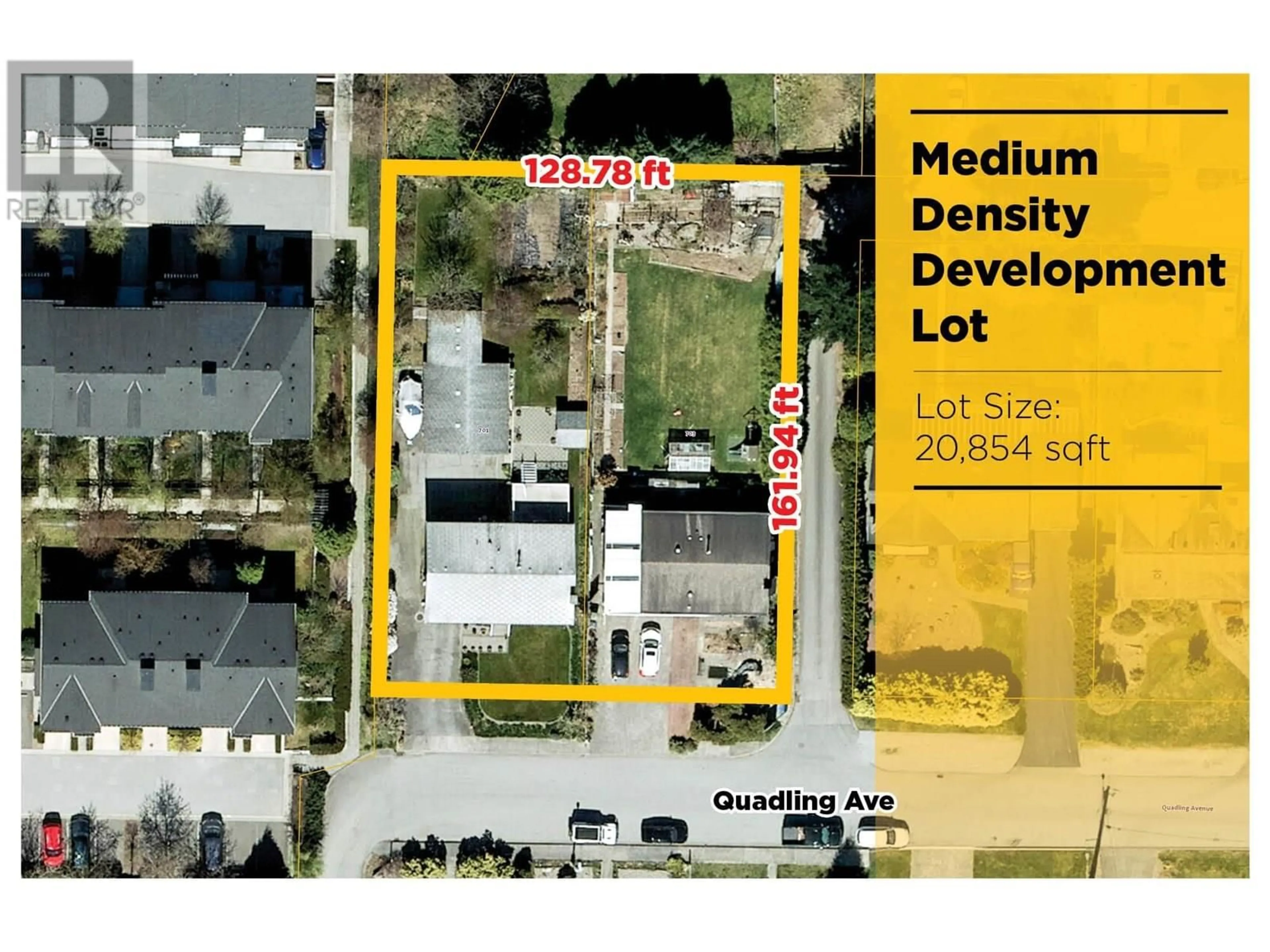 A pic from outside/outdoor area/front of a property/back of a property/a pic from drone, street for 703 QUADLING AVENUE, Coquitlam British Columbia V3K1Z9