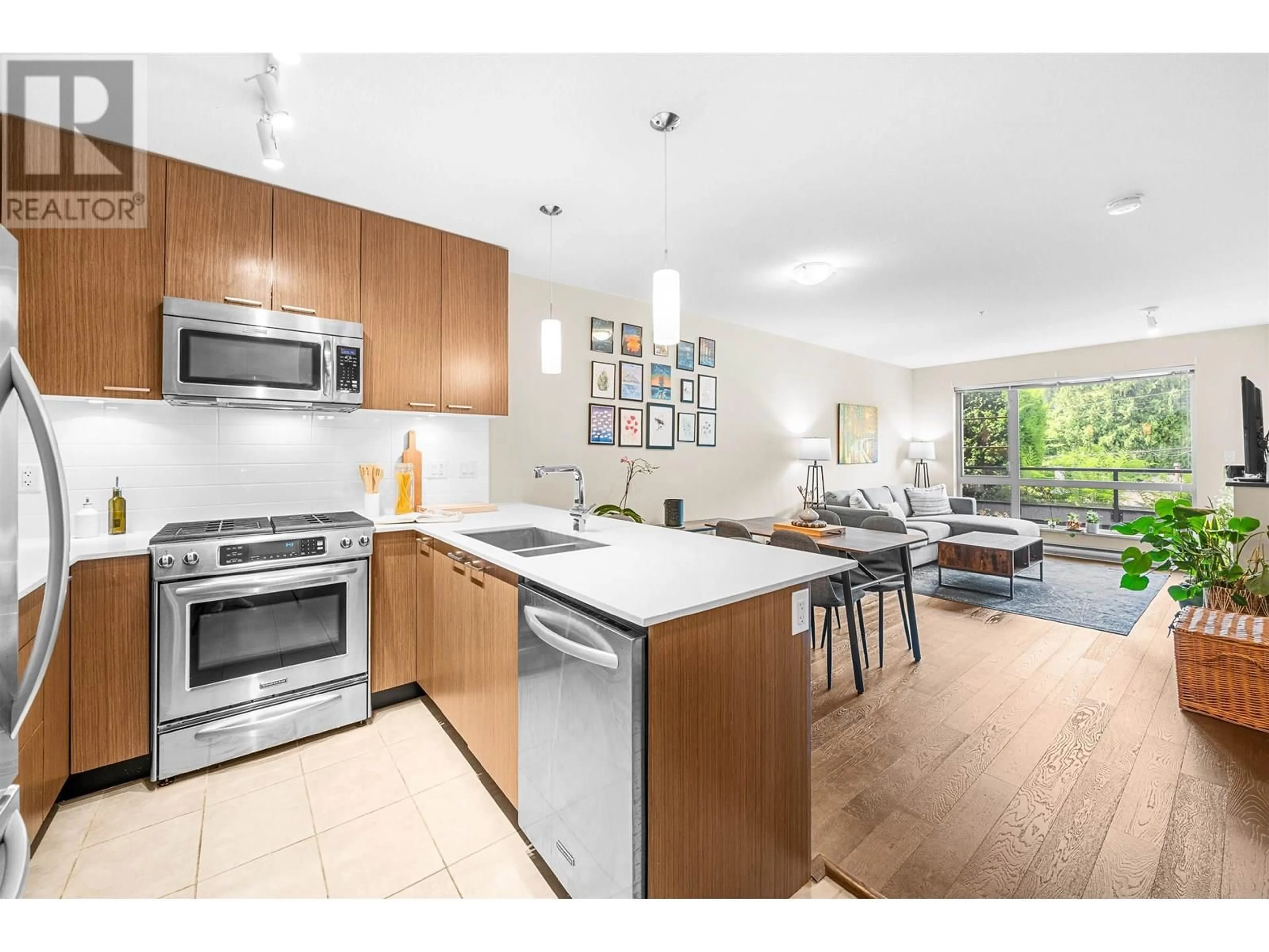 Open concept kitchen, unknown for 215 - 1330 MARINE DRIVE, North Vancouver British Columbia V7P1T4