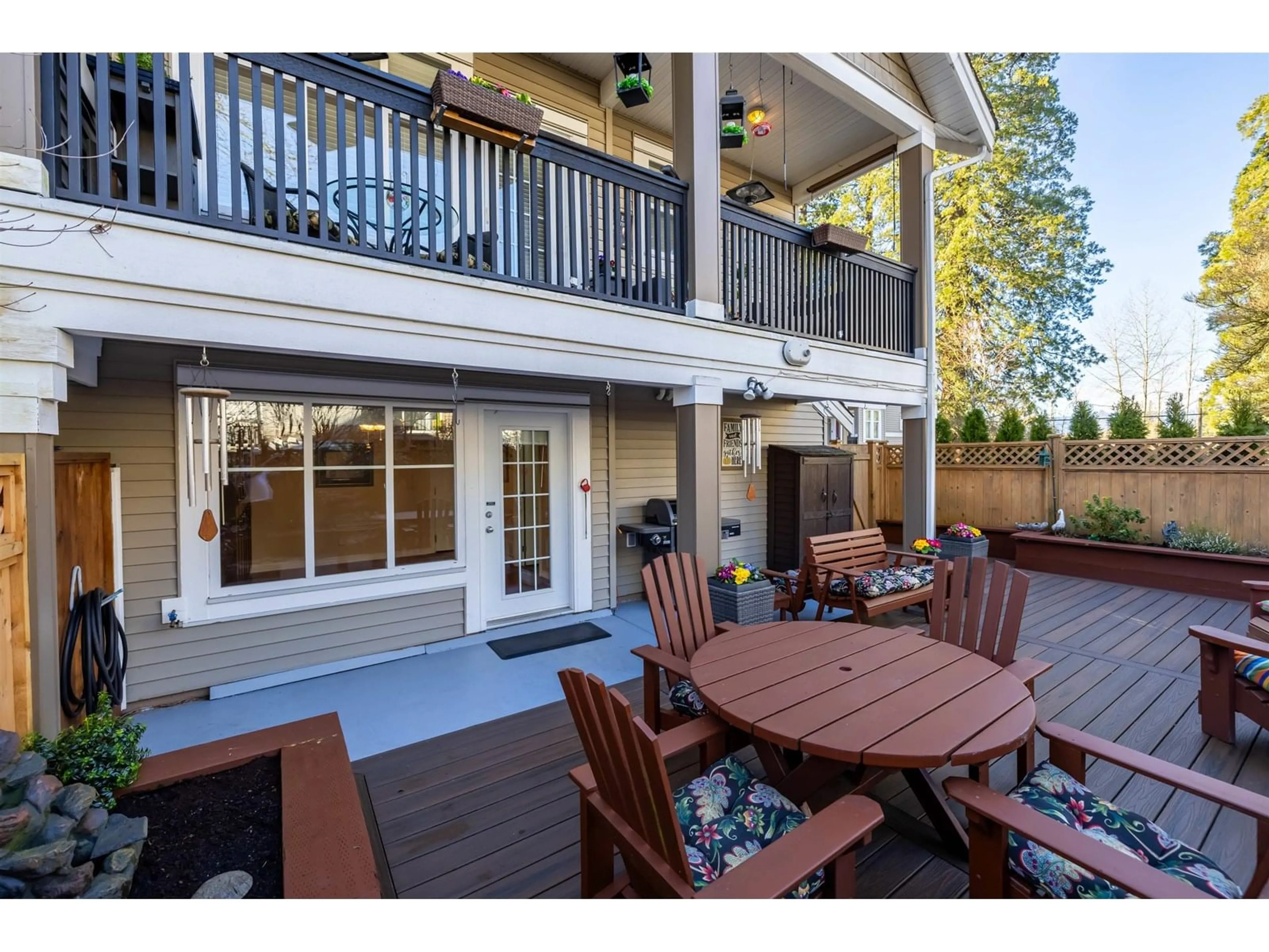 Patio, street for 23 - 21704 96, Langley British Columbia V1M0A8