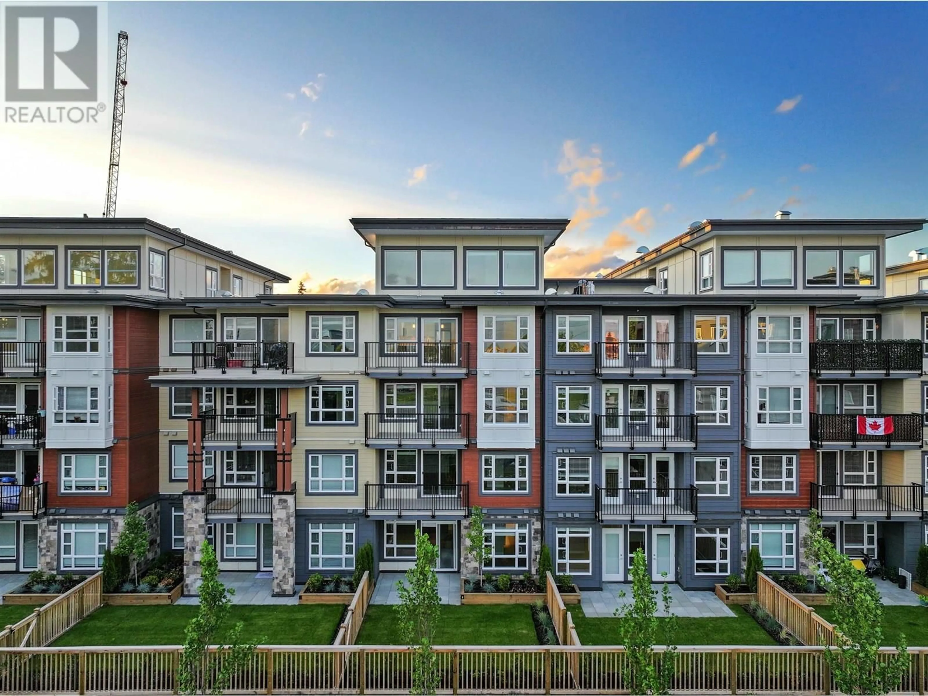 A pic from outside/outdoor area/front of a property/back of a property/a pic from drone, unknown for 410 - 22562 121 AVENUE, Maple Ridge British Columbia V2X3Y8