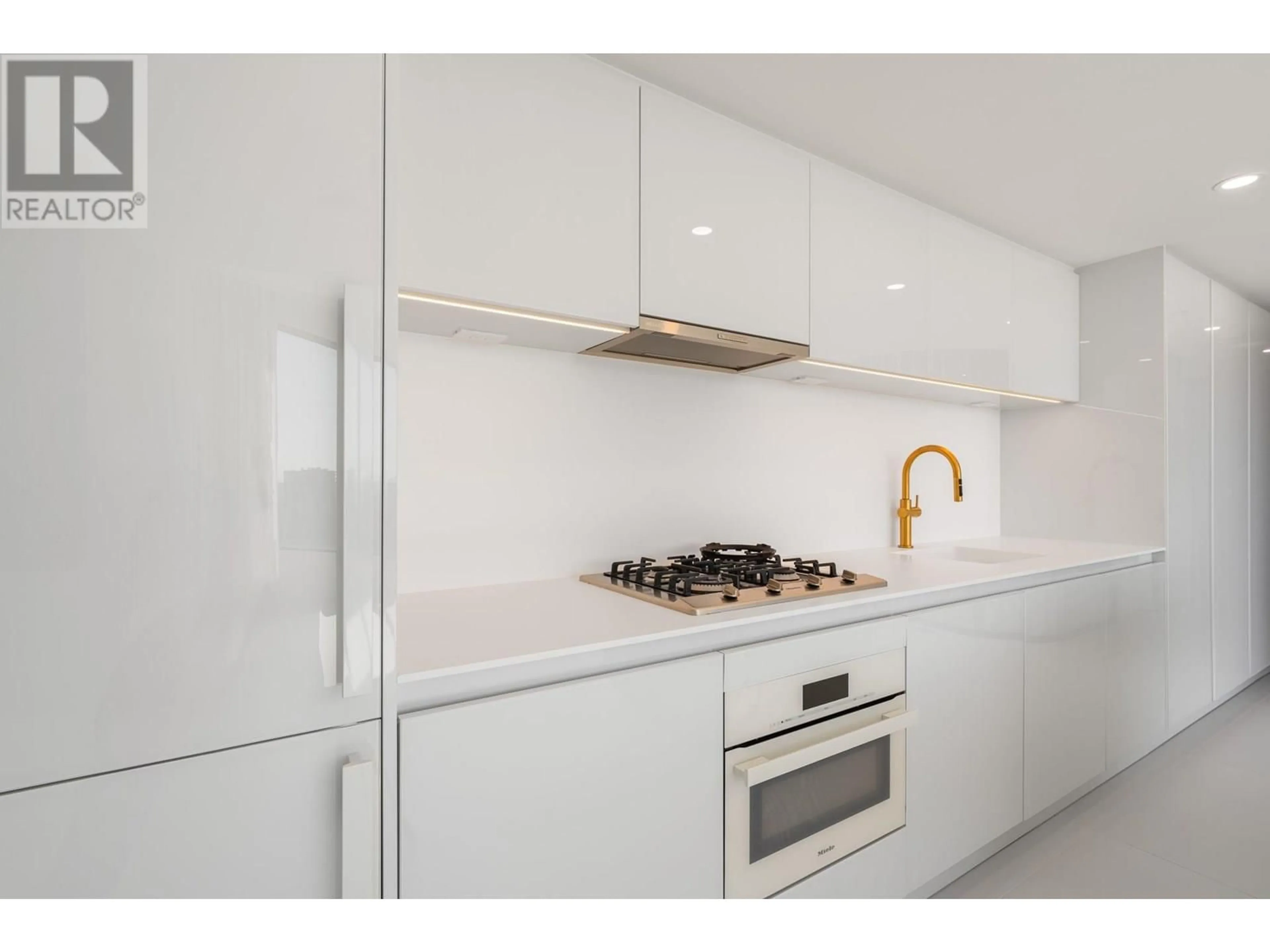 Standard kitchen, unknown for 3902 - 1033 NELSON STREET, Vancouver British Columbia V6E0E5