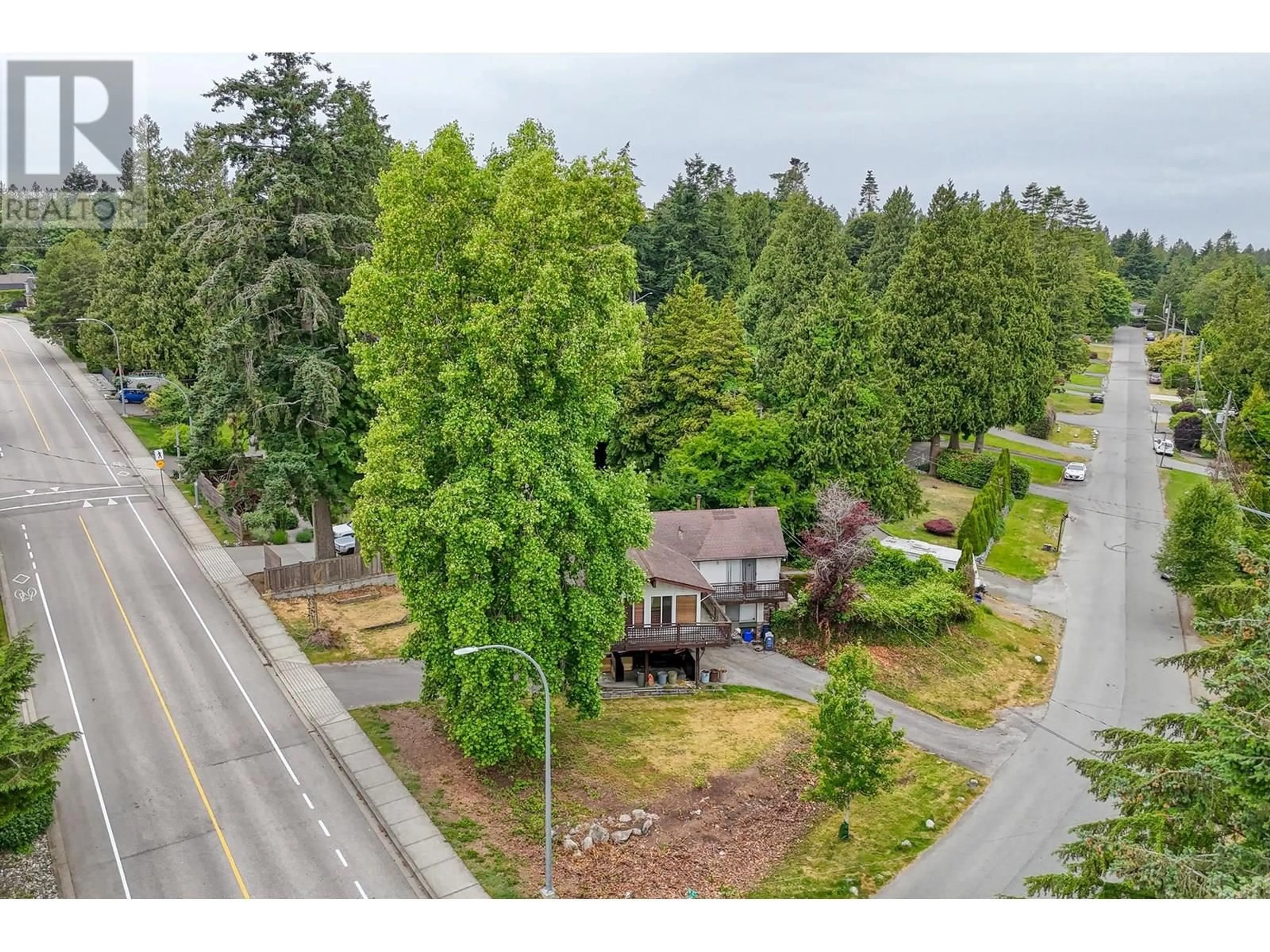 A pic from outside/outdoor area/front of a property/back of a property/a pic from drone, forest/trees view for 869 GALE DRIVE, Delta British Columbia V4M2P6