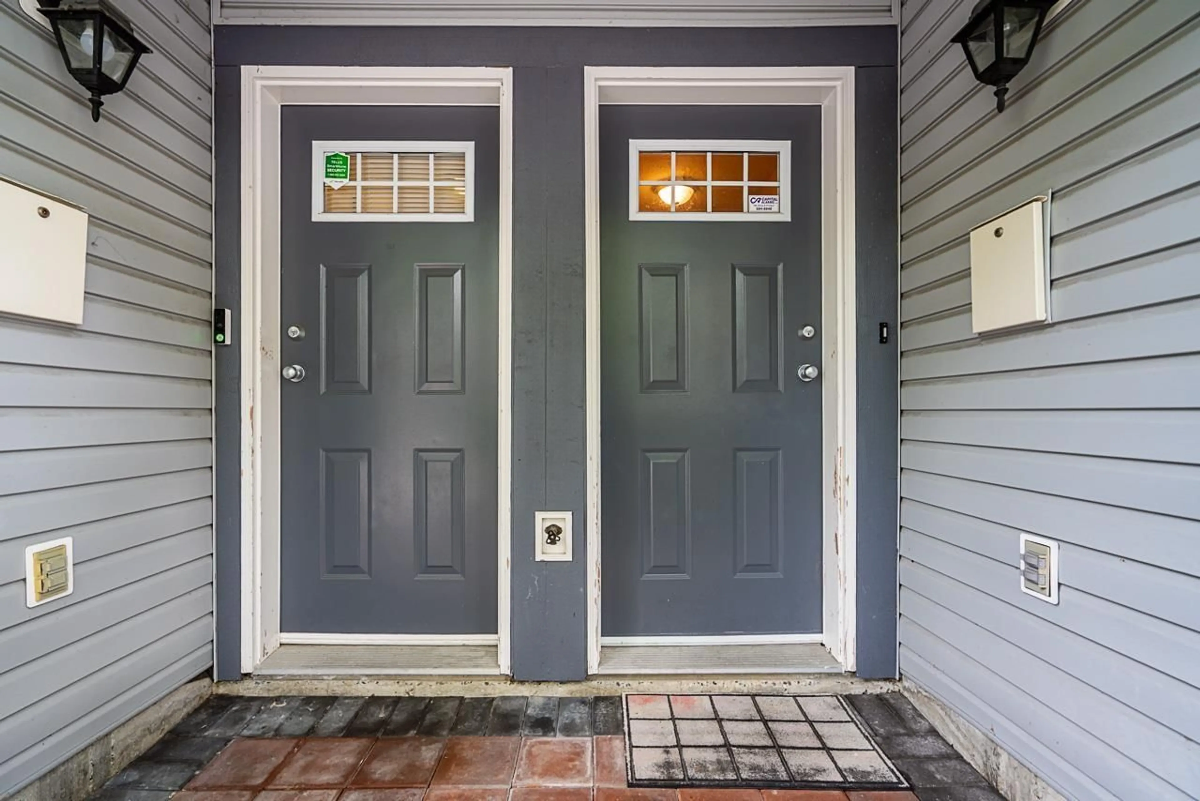 Indoor entryway for 45 - 16388 85, Surrey British Columbia V4N5G2