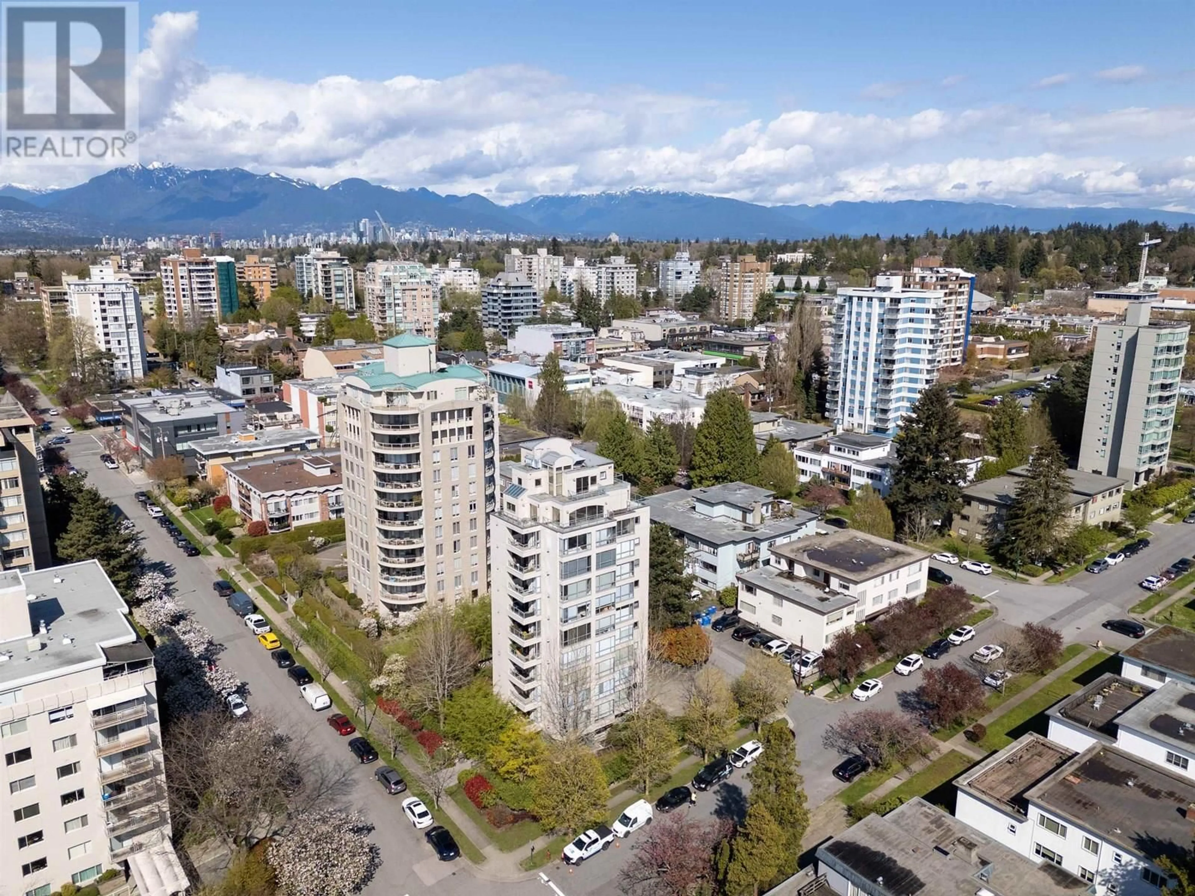 A pic from outside/outdoor area/front of a property/back of a property/a pic from drone, city buildings view from balcony for 1100 - 5890 BALSAM STREET, Vancouver British Columbia V6M4B9