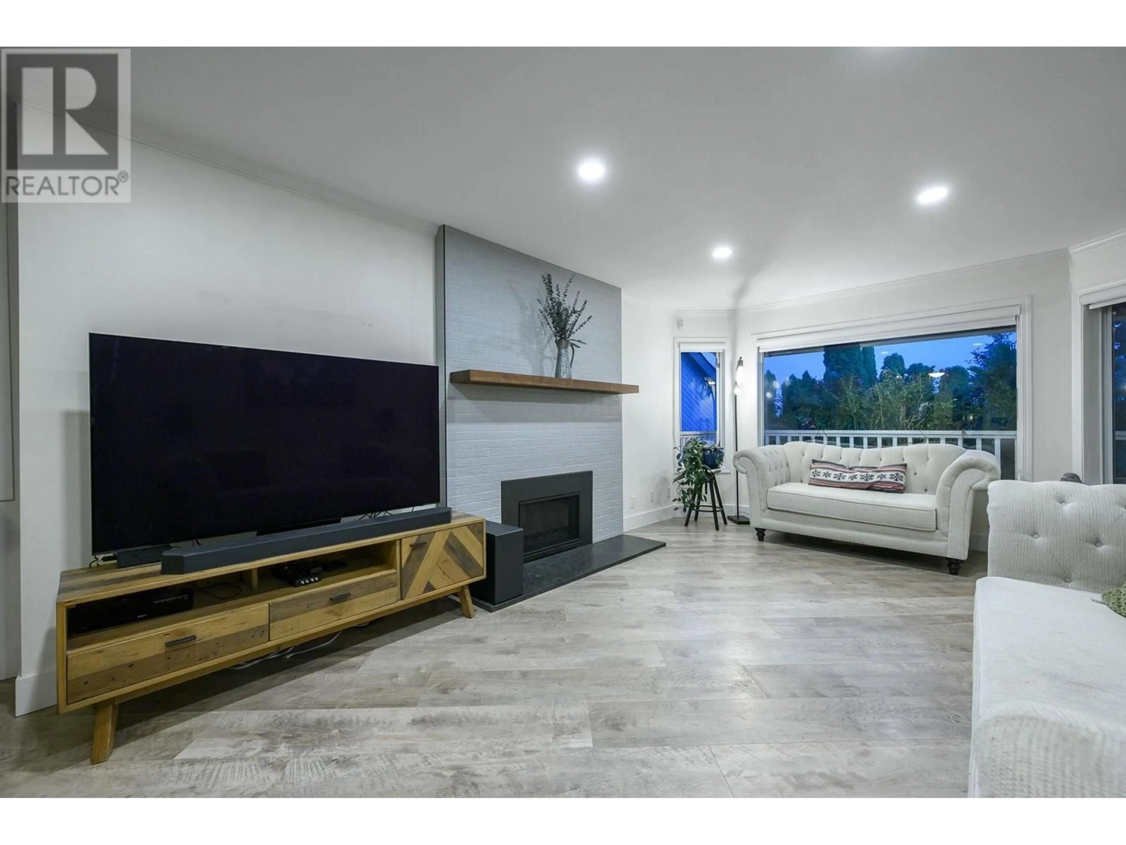 Home theater for 2223 PETRIE COURT, Coquitlam British Columbia V3K6E7