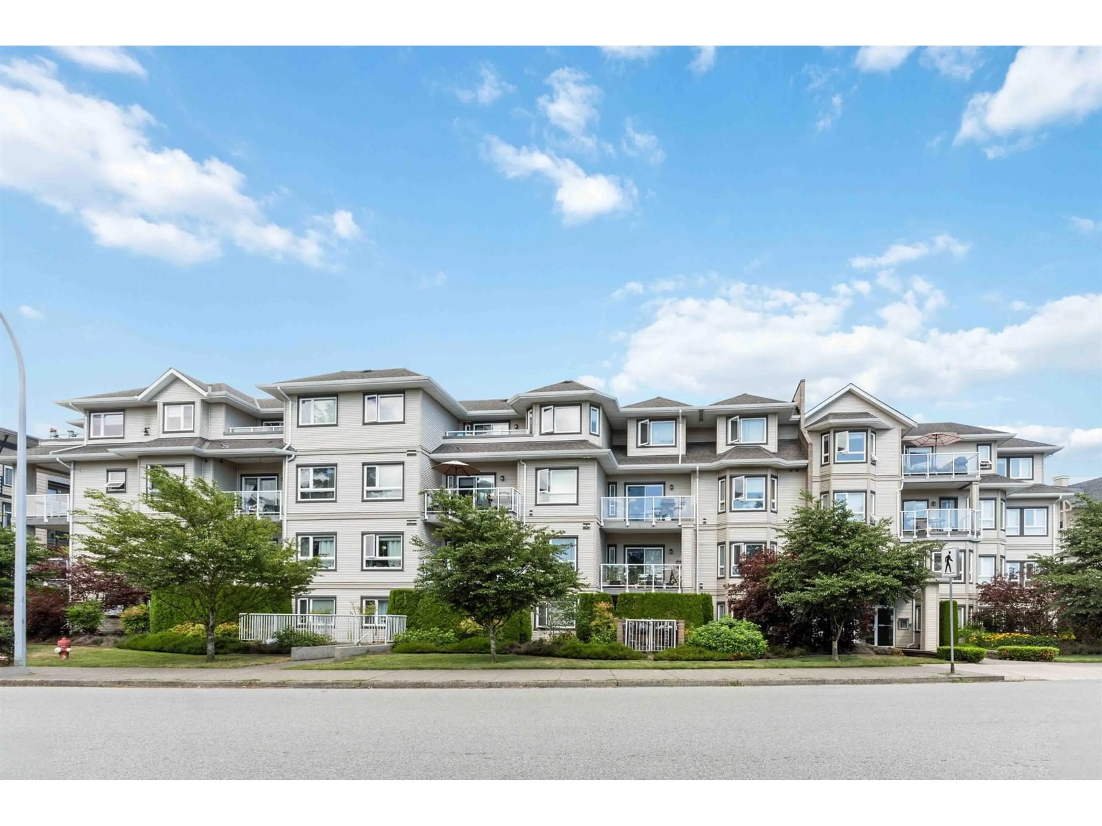 Unknown for 402 - 8142 120A, Surrey British Columbia V3W0N1