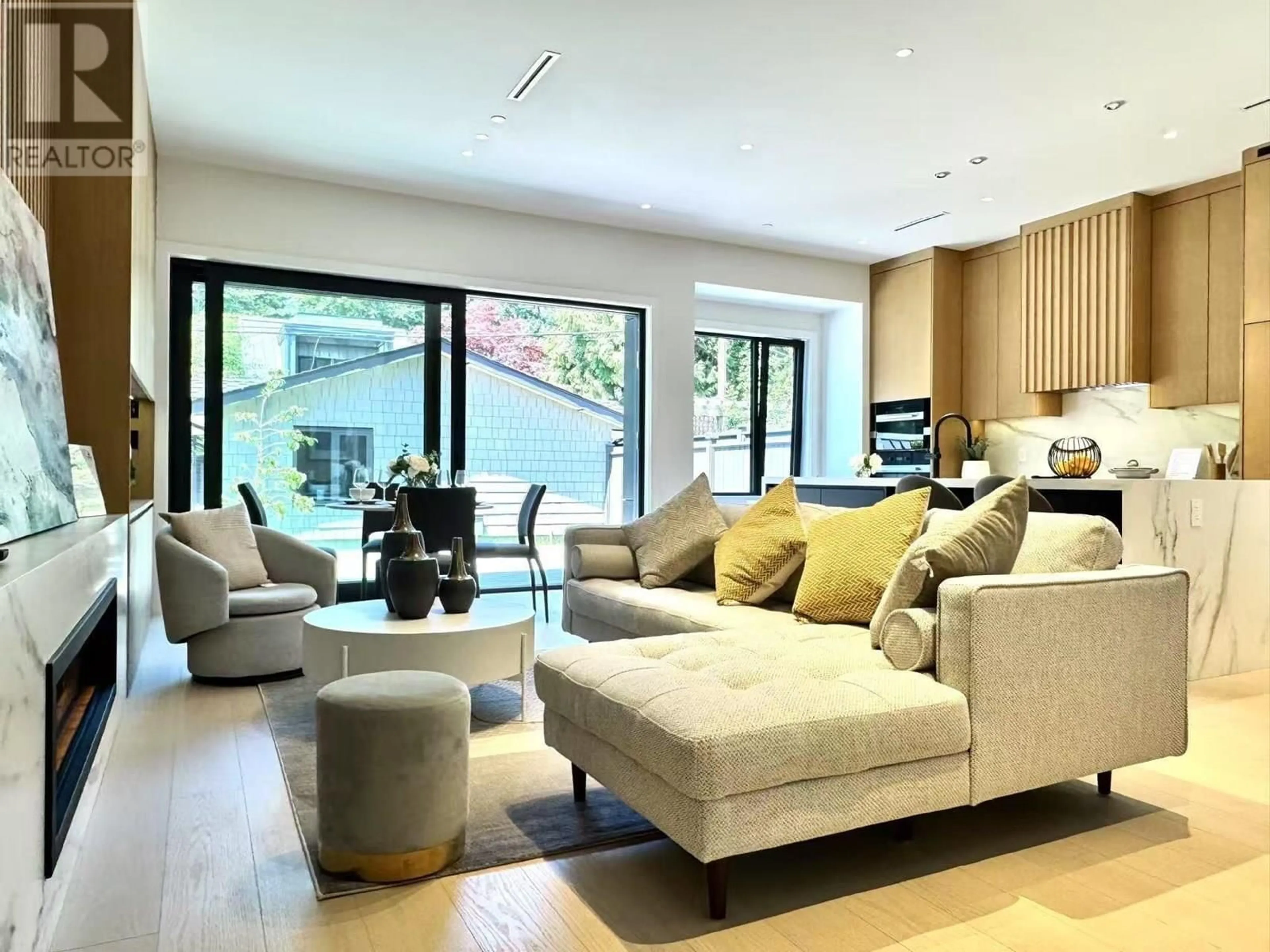 Living room with furniture, unknown for 1 - 5937 HOLLAND STREET, Vancouver British Columbia V6N2B2