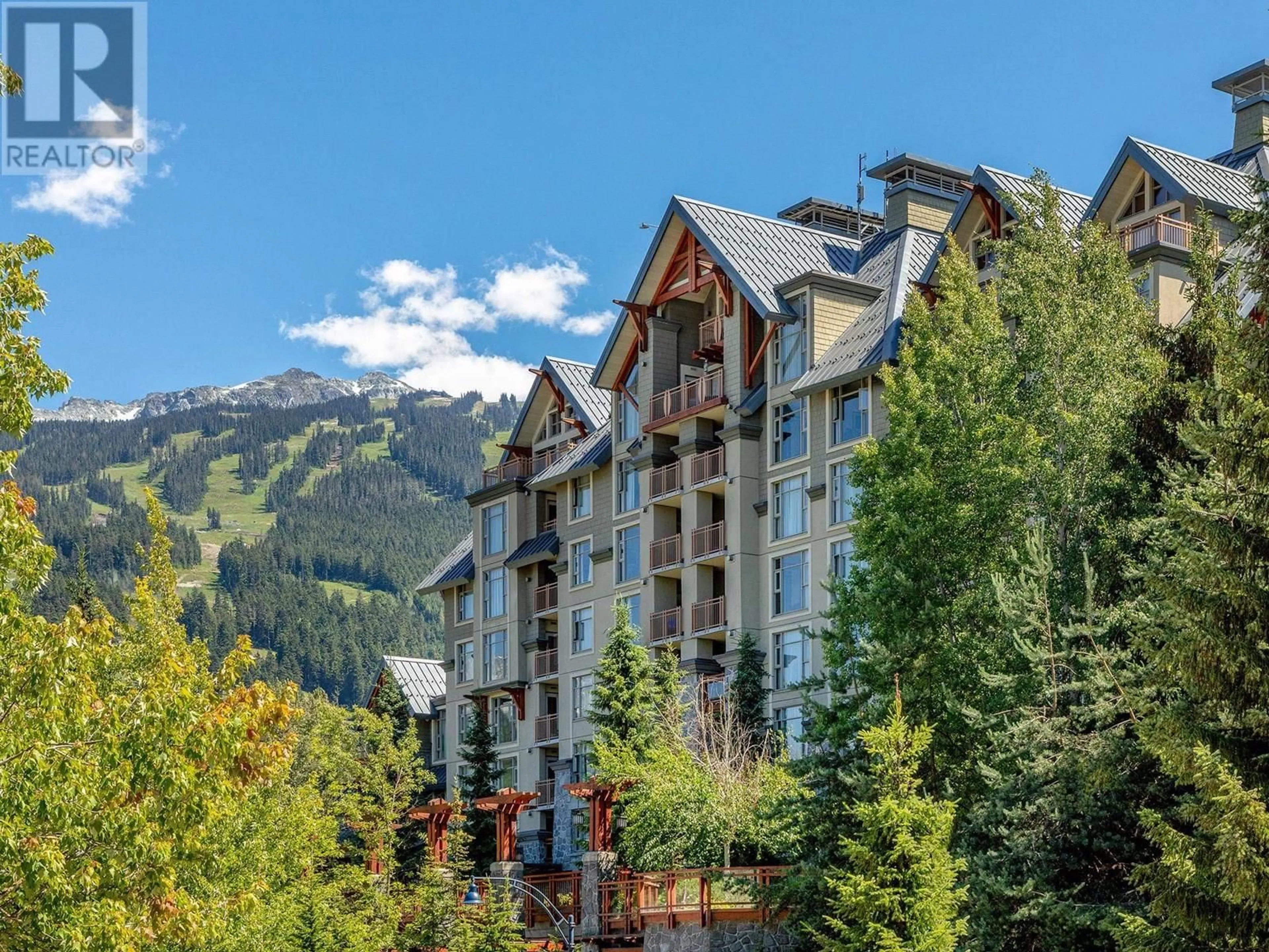 A pic from outside/outdoor area/front of a property/back of a property/a pic from drone, mountain view for 6613 - 4299 BLACKCOMB WAY, Whistler British Columbia V8E0X3