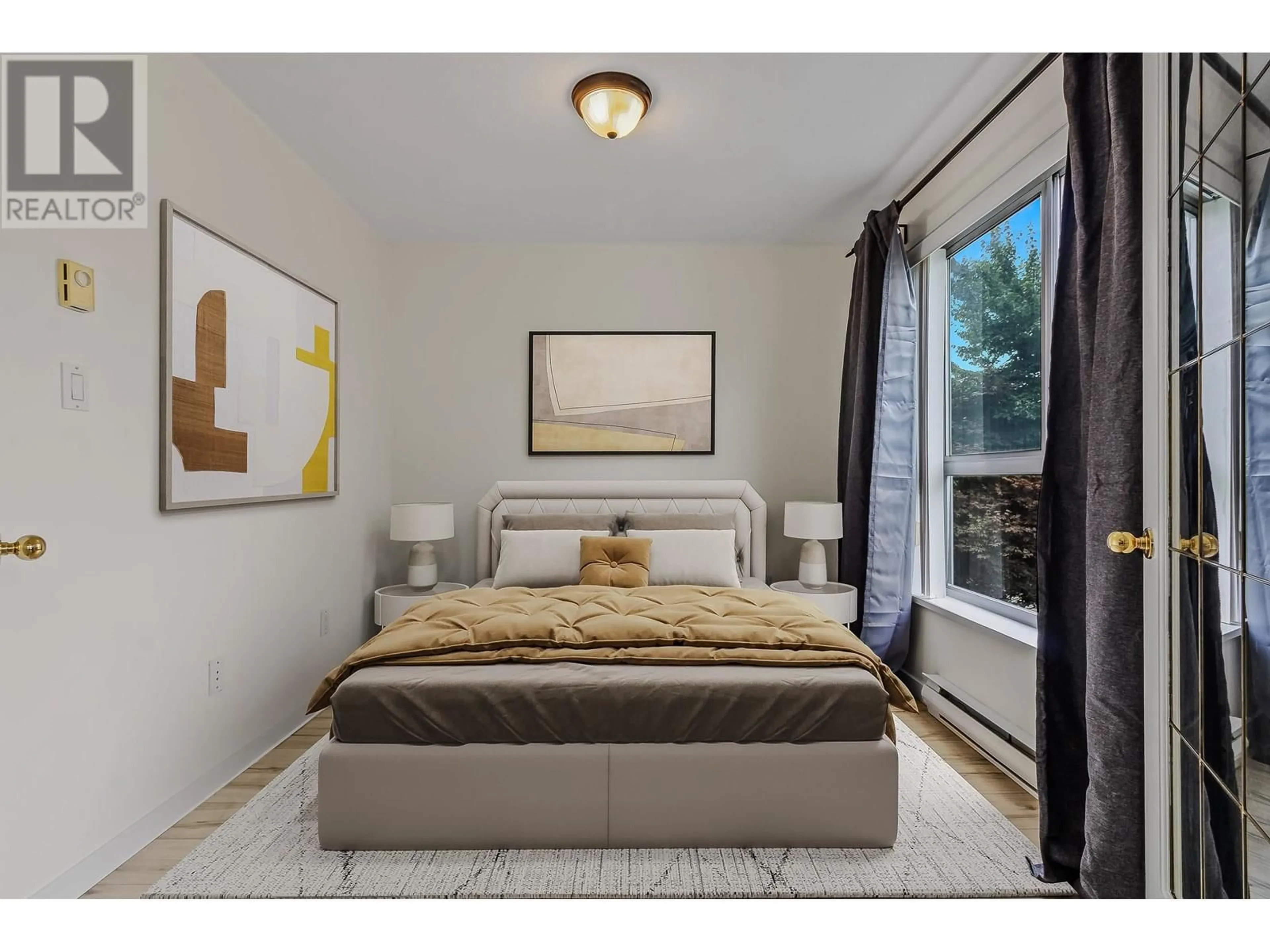 Bedroom with bed, unknown for 322 - 2551 PARKVIEW LANE, Port Coquitlam British Columbia V3C6J8