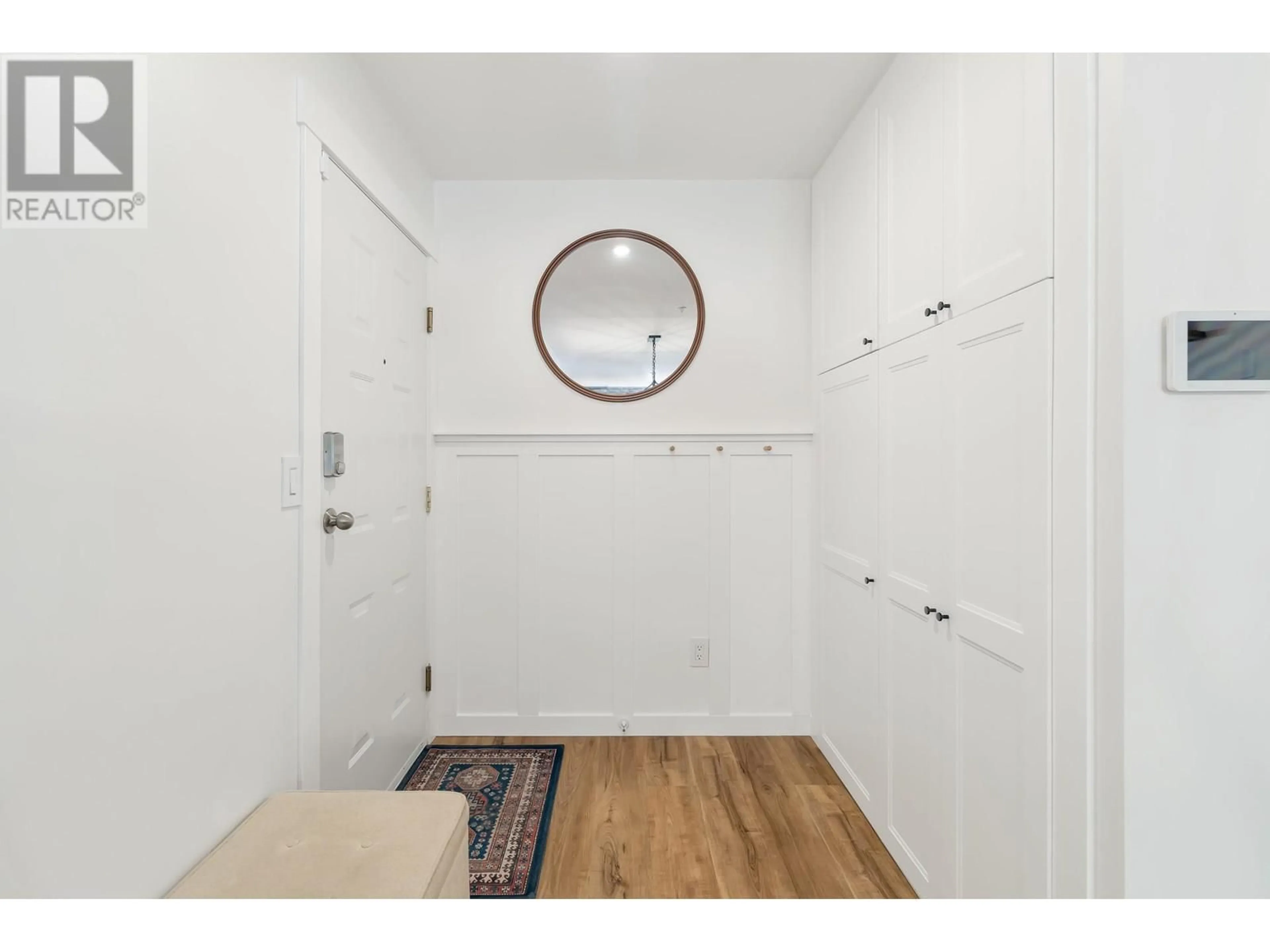 Indoor entryway for 107 - 1558 GRANT AVENUE, Port Coquitlam British Columbia V3B1P2