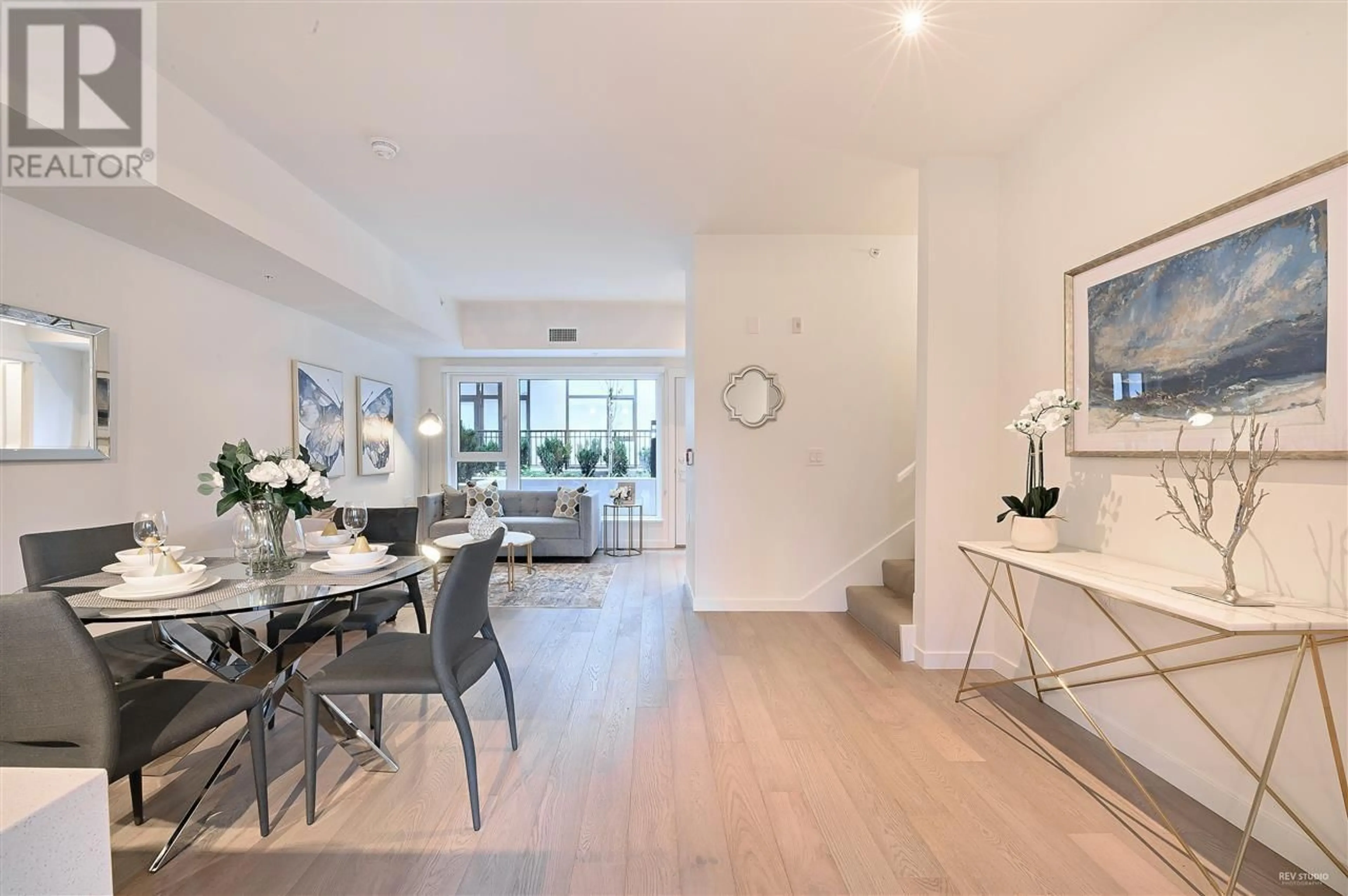 Unknown for 4183 CAMBIE STREET, Vancouver British Columbia V5Z2Y2