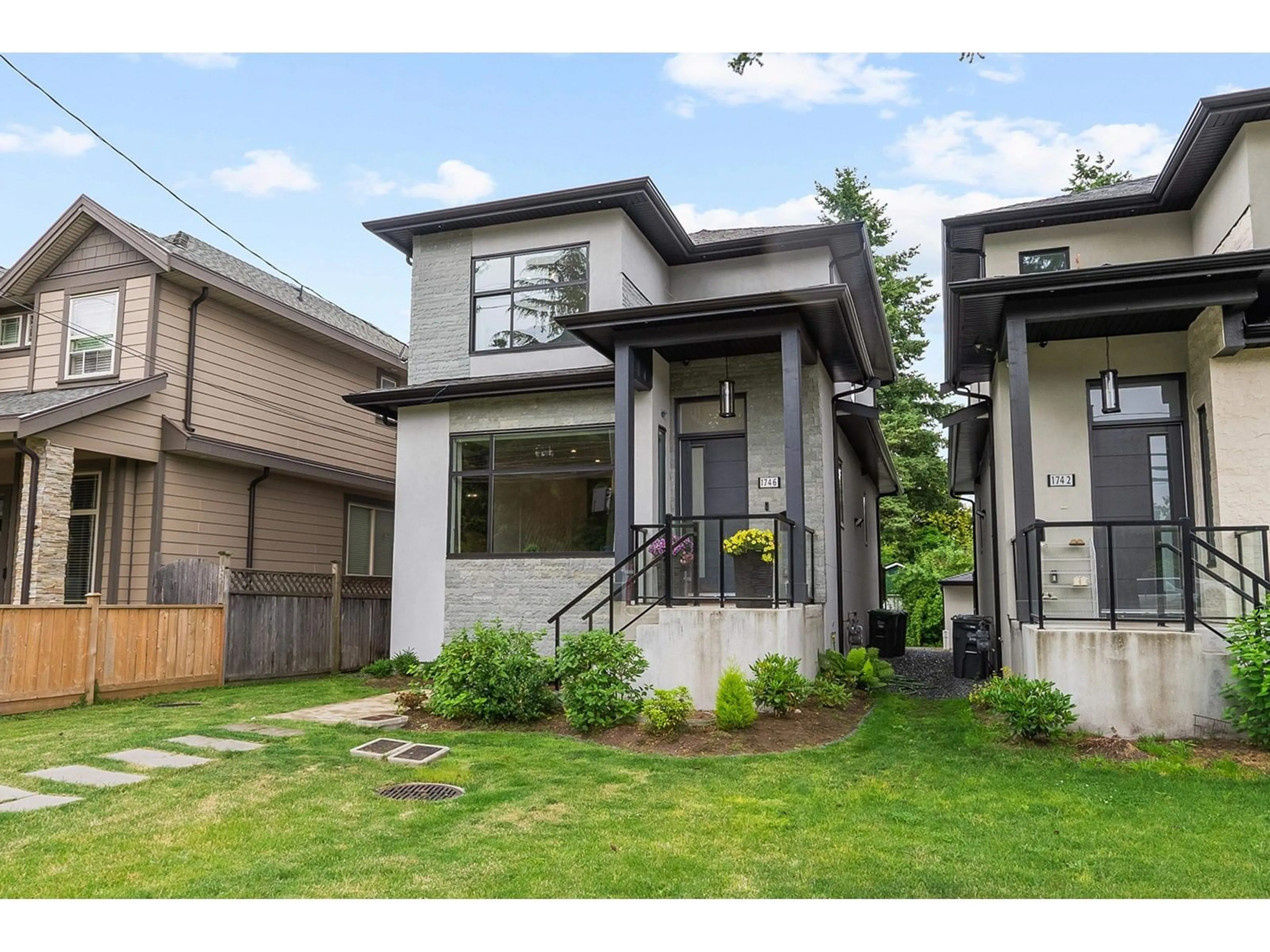 Home with brick exterior material, street for 1746 140TH, Surrey British Columbia V4A4G9