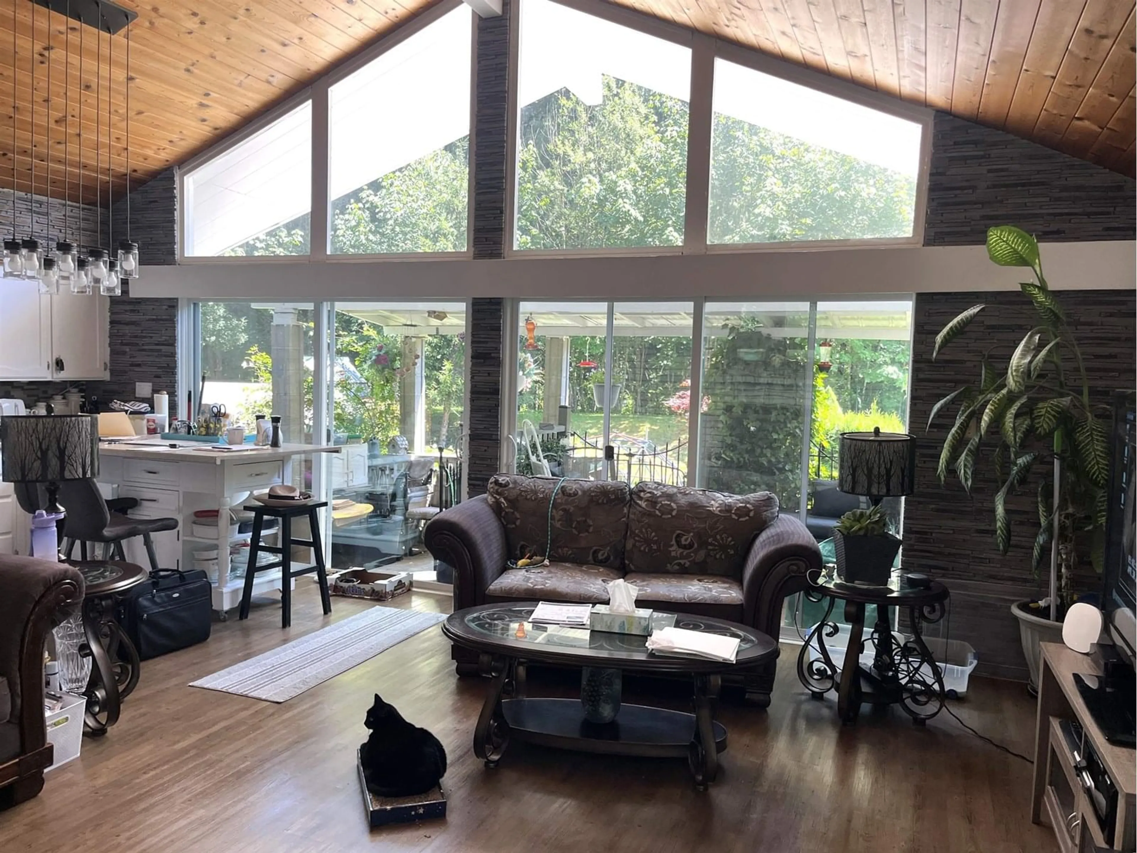 Living room with furniture, wood/laminate floor for 50964 O'BYRNE ROAD, Chilliwack British Columbia V4Z1B6