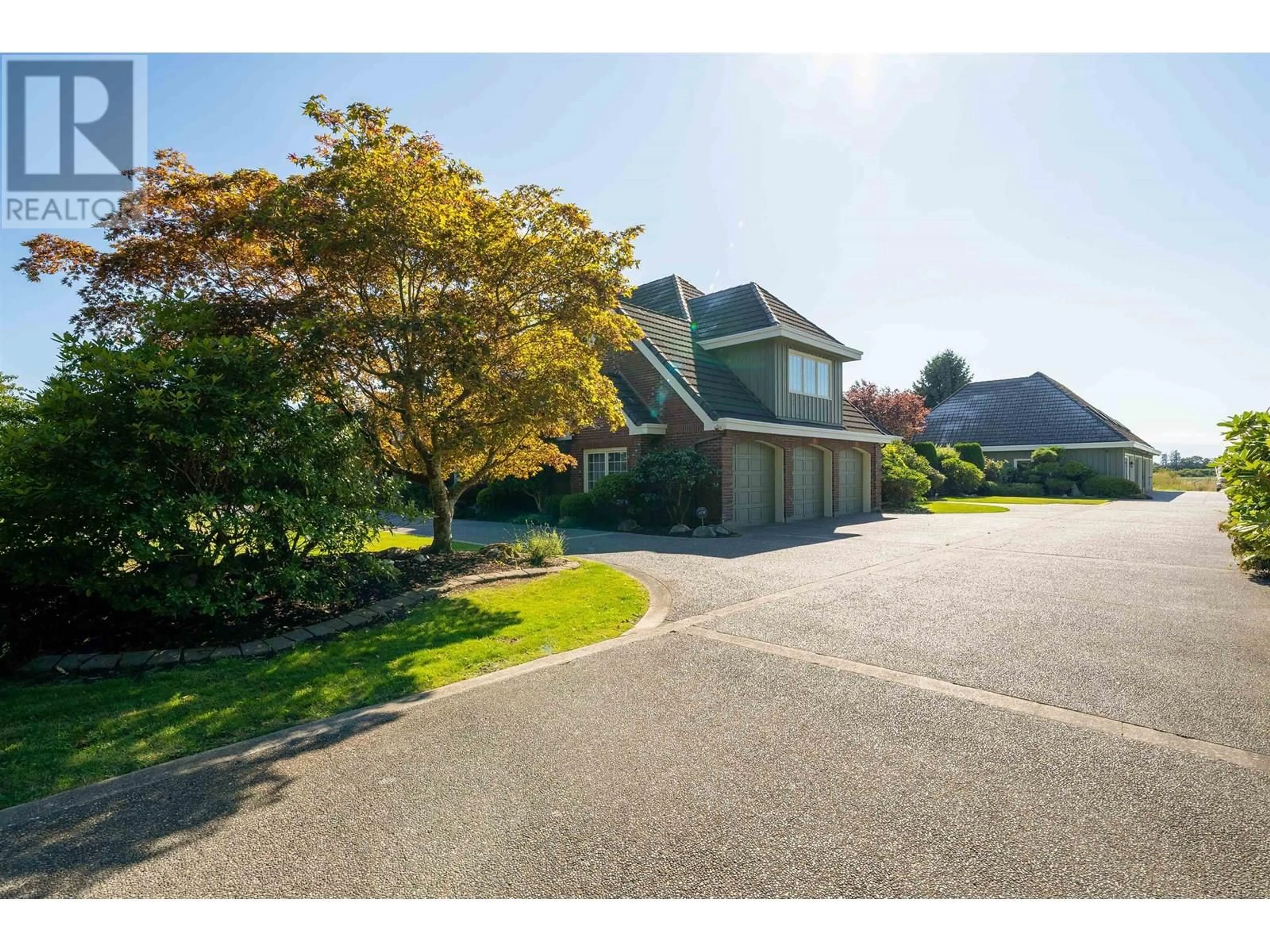 A pic from outside/outdoor area/front of a property/back of a property/a pic from drone, street for 12351 GILBERT ROAD, Richmond British Columbia V7E2H7