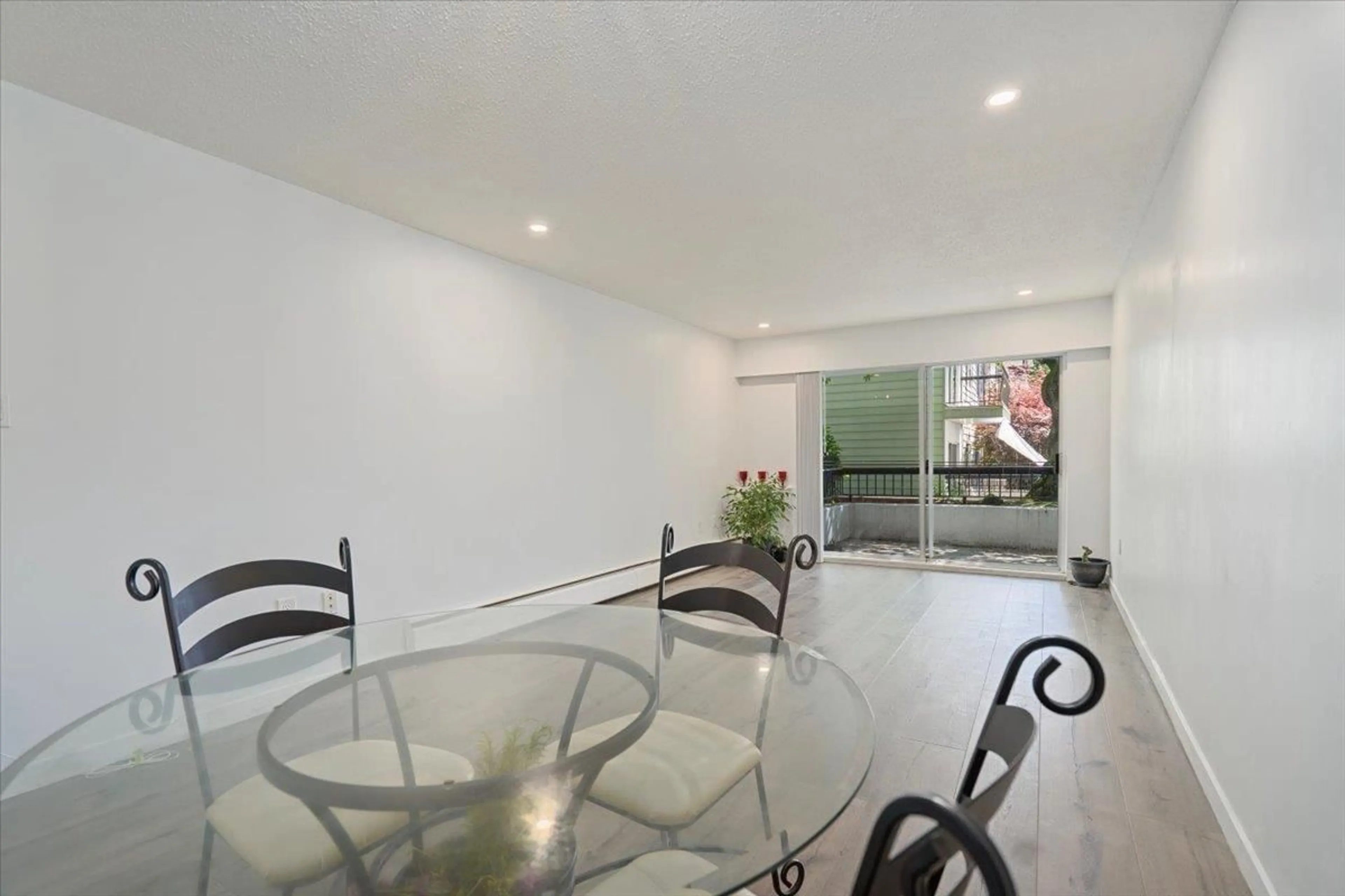 Dining room, unknown for 168C - 8635 120, Delta British Columbia V4C6R5
