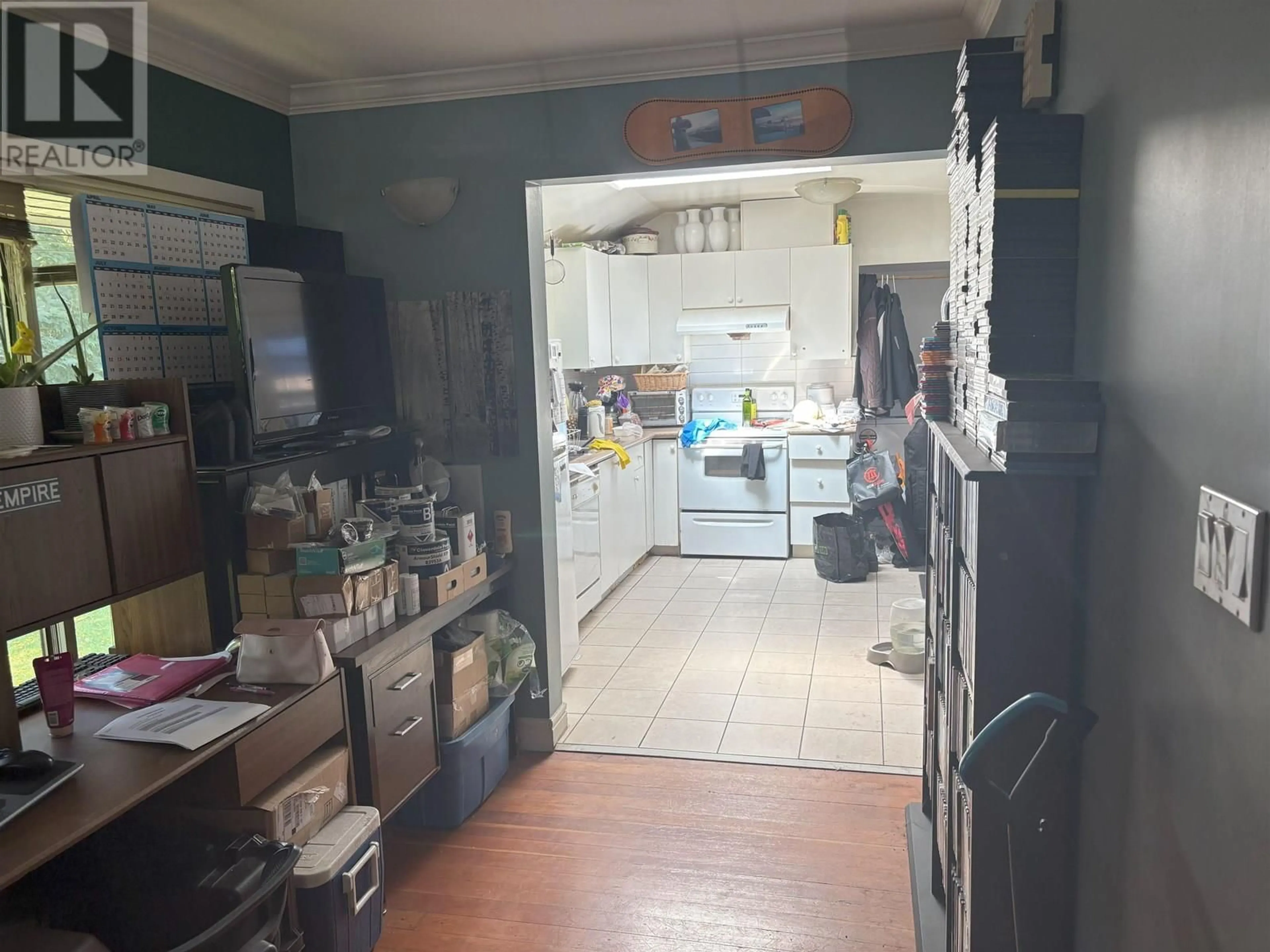 Unknown for 23131 WESTMINSTER HIGHWAY, Richmond British Columbia V6V1B9