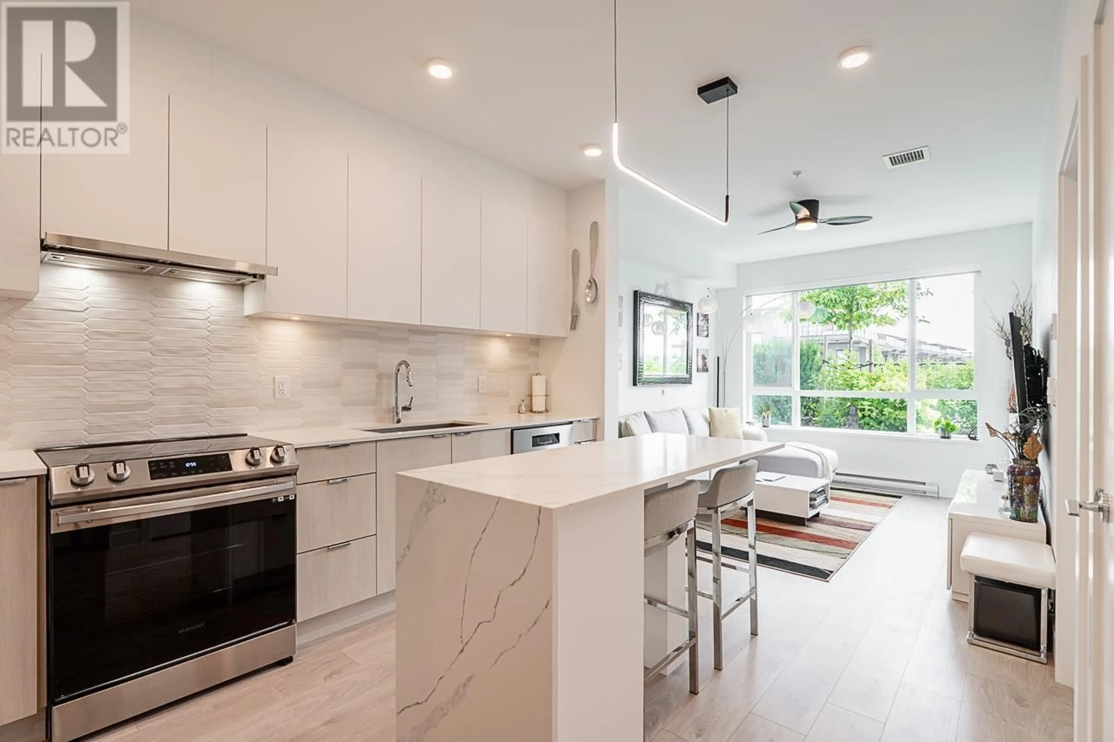 Open concept kitchen, ceramic/tile floor for 105 - 2431 RABBIT DRIVE, Tsawwassen British Columbia V4M0G5
