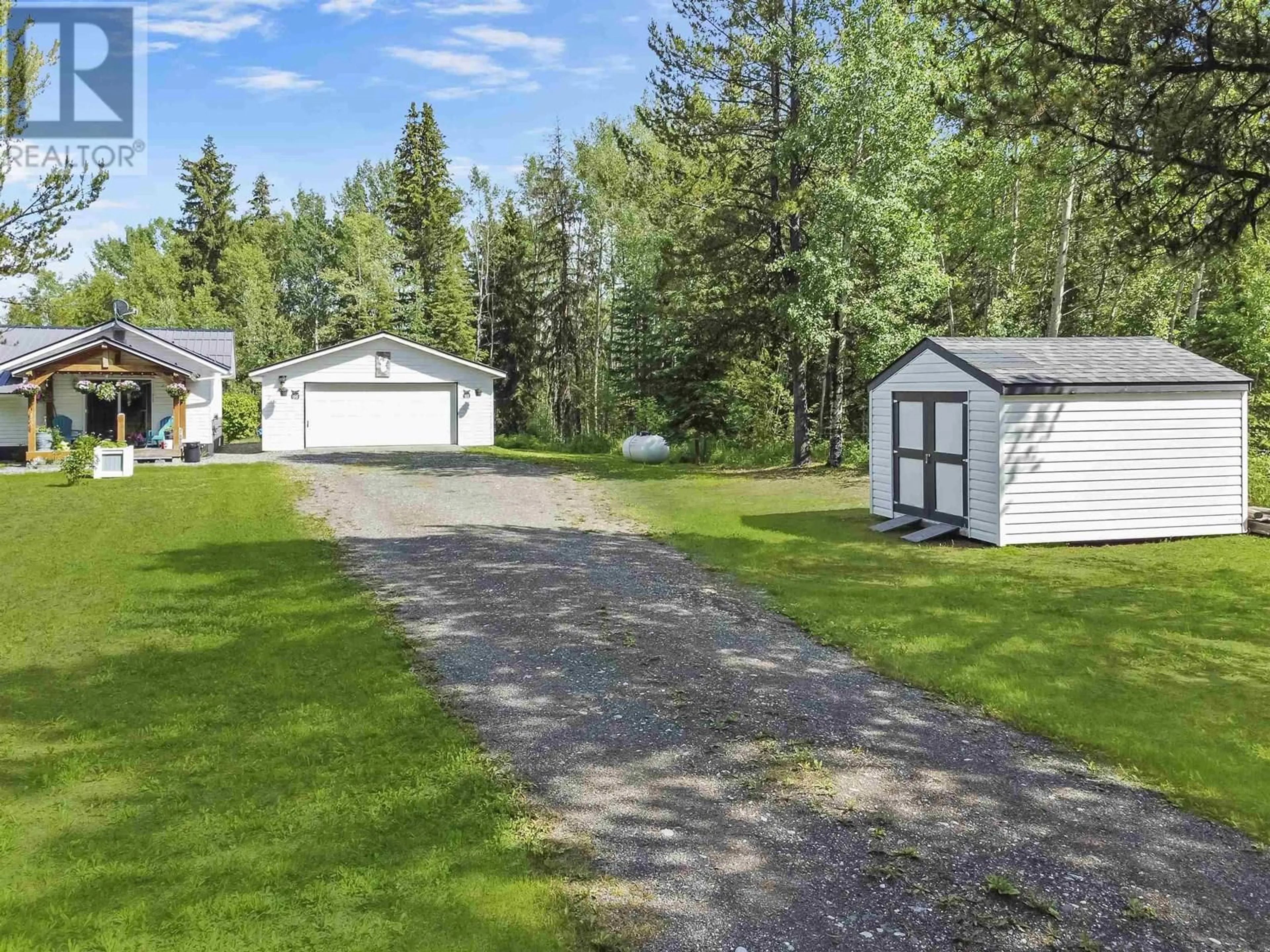 A pic from outside/outdoor area/front of a property/back of a property/a pic from drone, unknown for 4203 LIKELY ROAD, Williams Lake British Columbia V0L1G0
