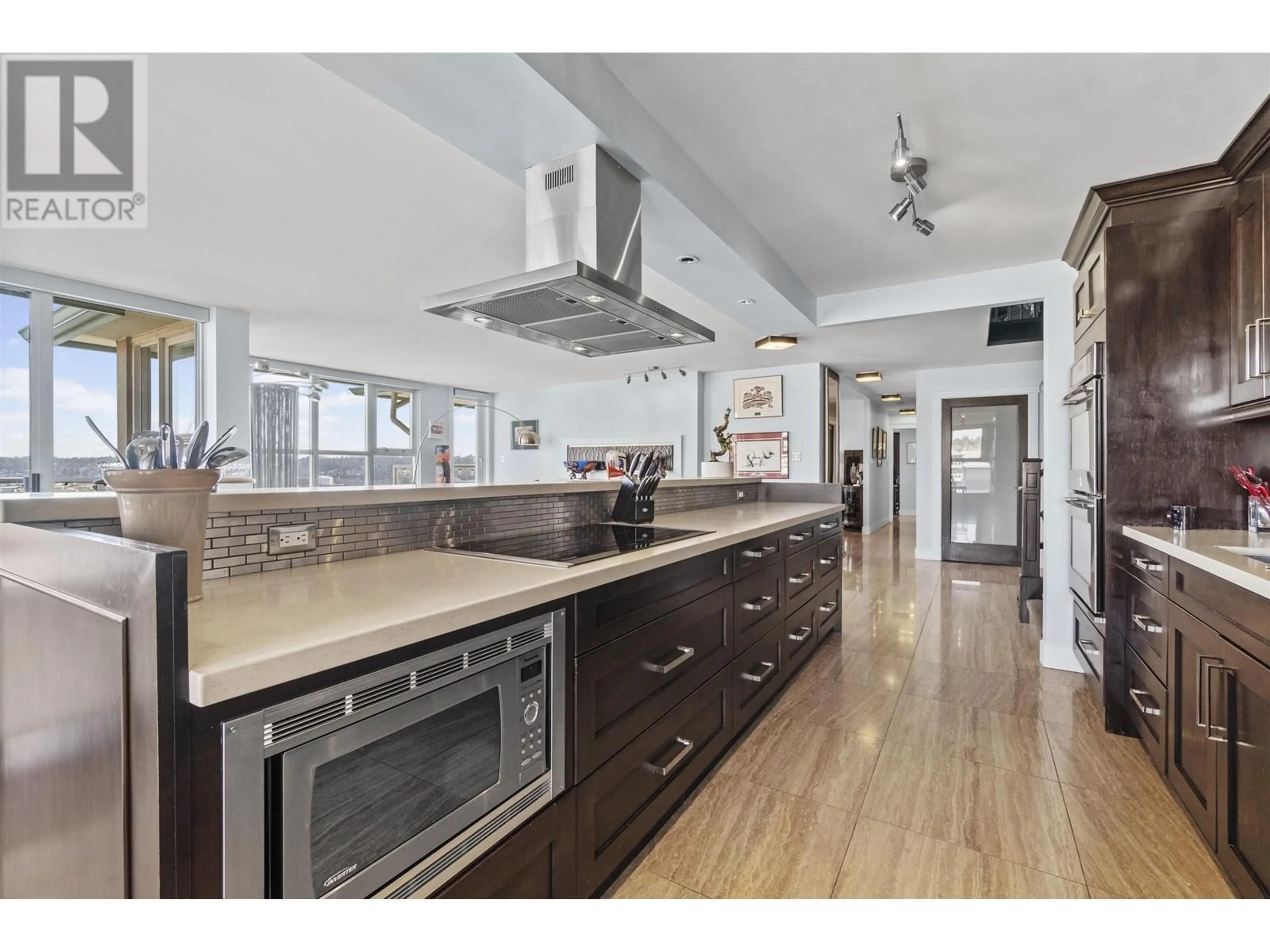 Open concept kitchen, unknown for 1901 - 1250 QUAYSIDE DRIVE, New Westminster British Columbia V3M6E2