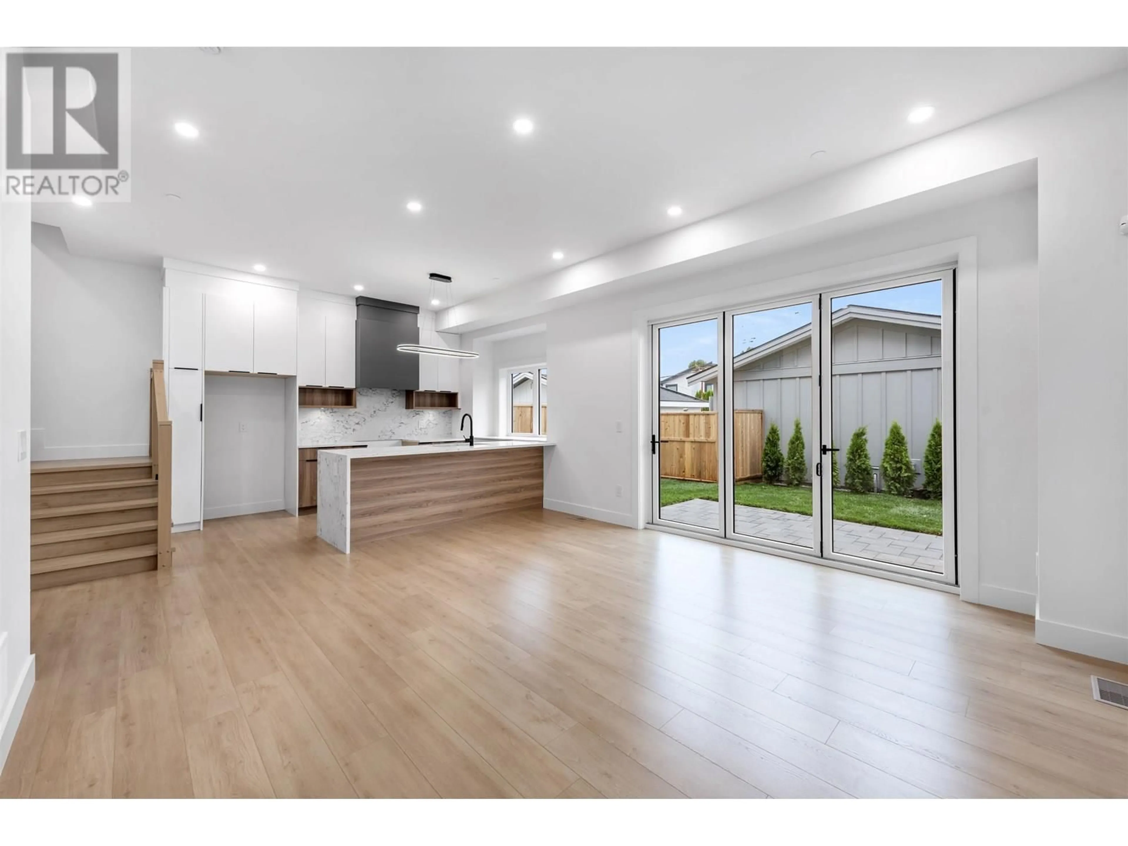 Open concept kitchen, wood/laminate floor for 2 - 1160 ROSSLAND STREET, Vancouver British Columbia V5K4A1