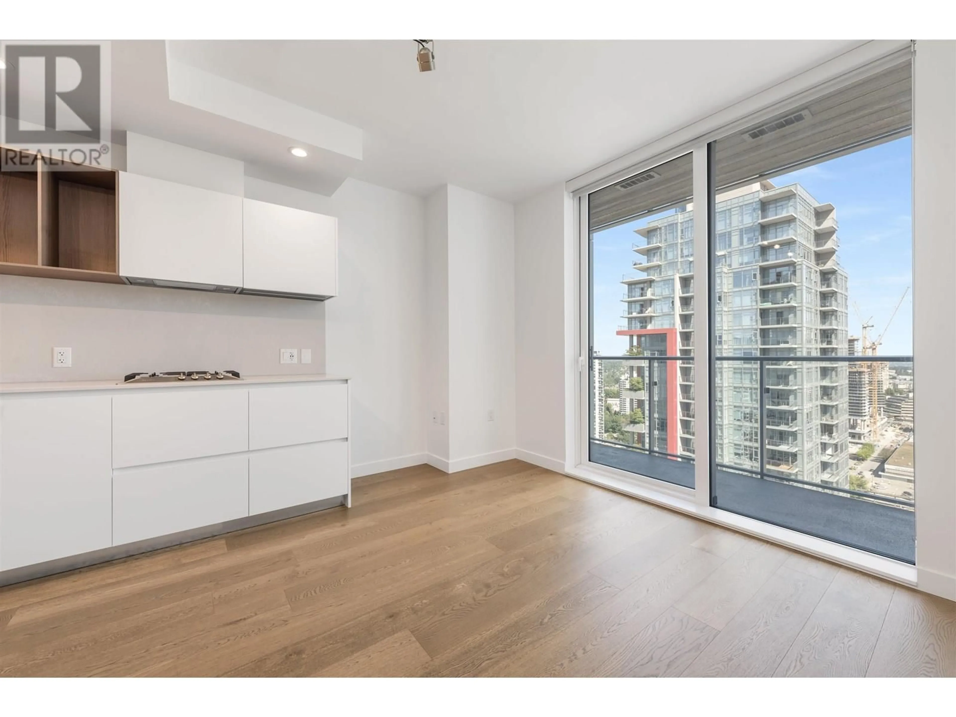 Standard kitchen, unknown for 2801 - 6000 MCKAY AVENUE, Burnaby British Columbia V5H0K2