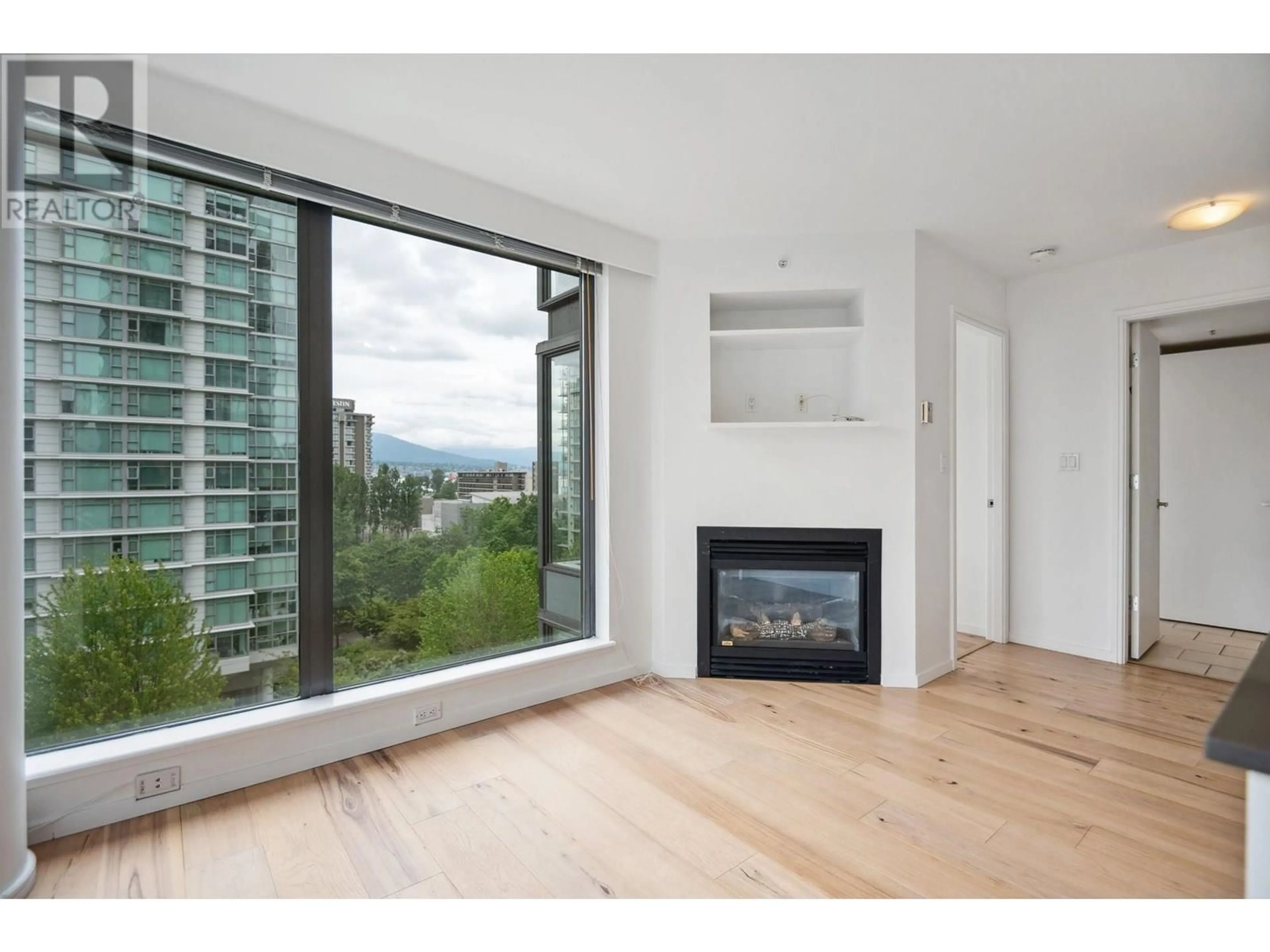 Unknown for 906 - 1723 ALBERNI STREET, Vancouver British Columbia V6G3G9