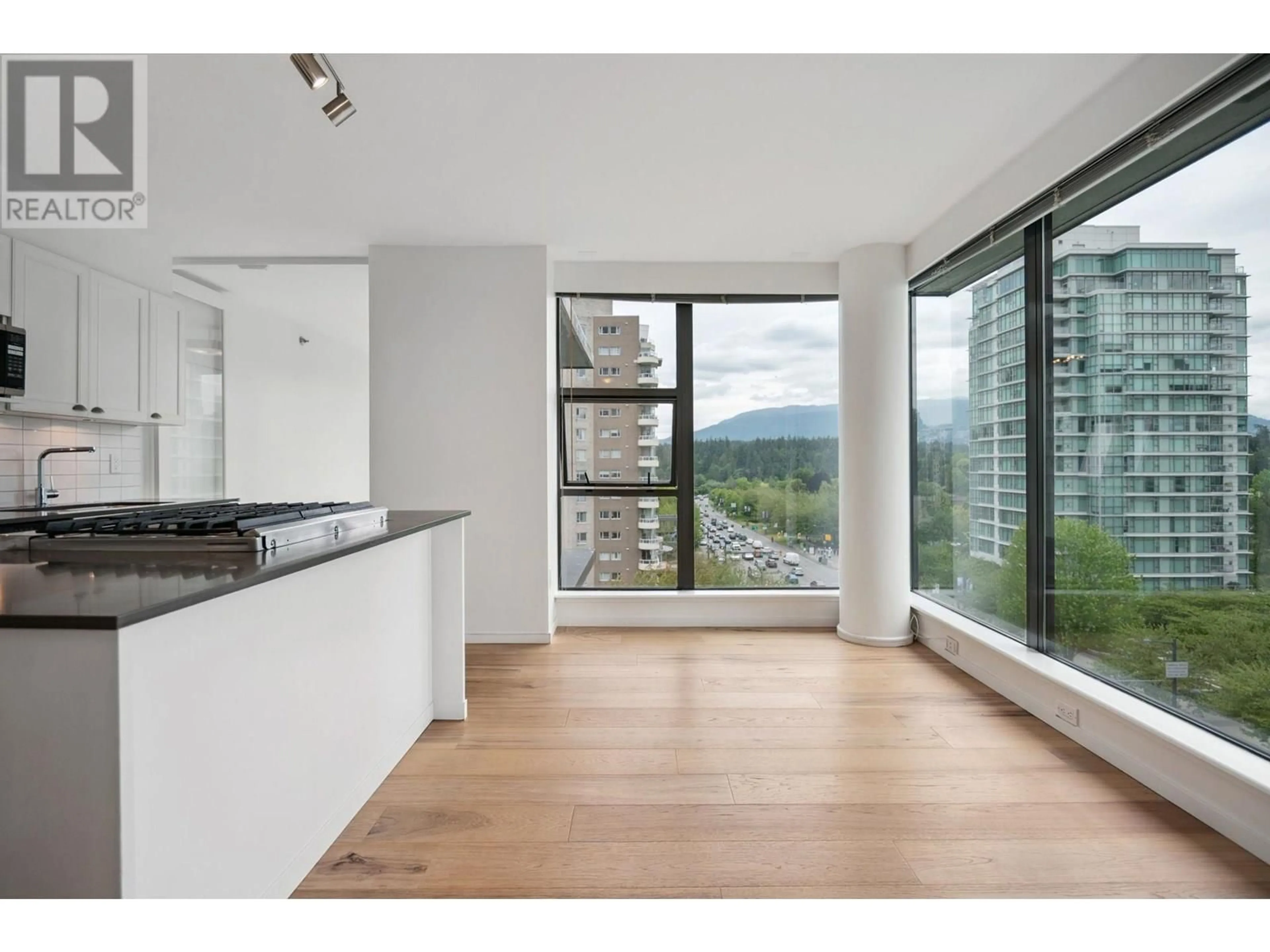 Open concept kitchen, unknown for 906 - 1723 ALBERNI STREET, Vancouver British Columbia V6G3G9