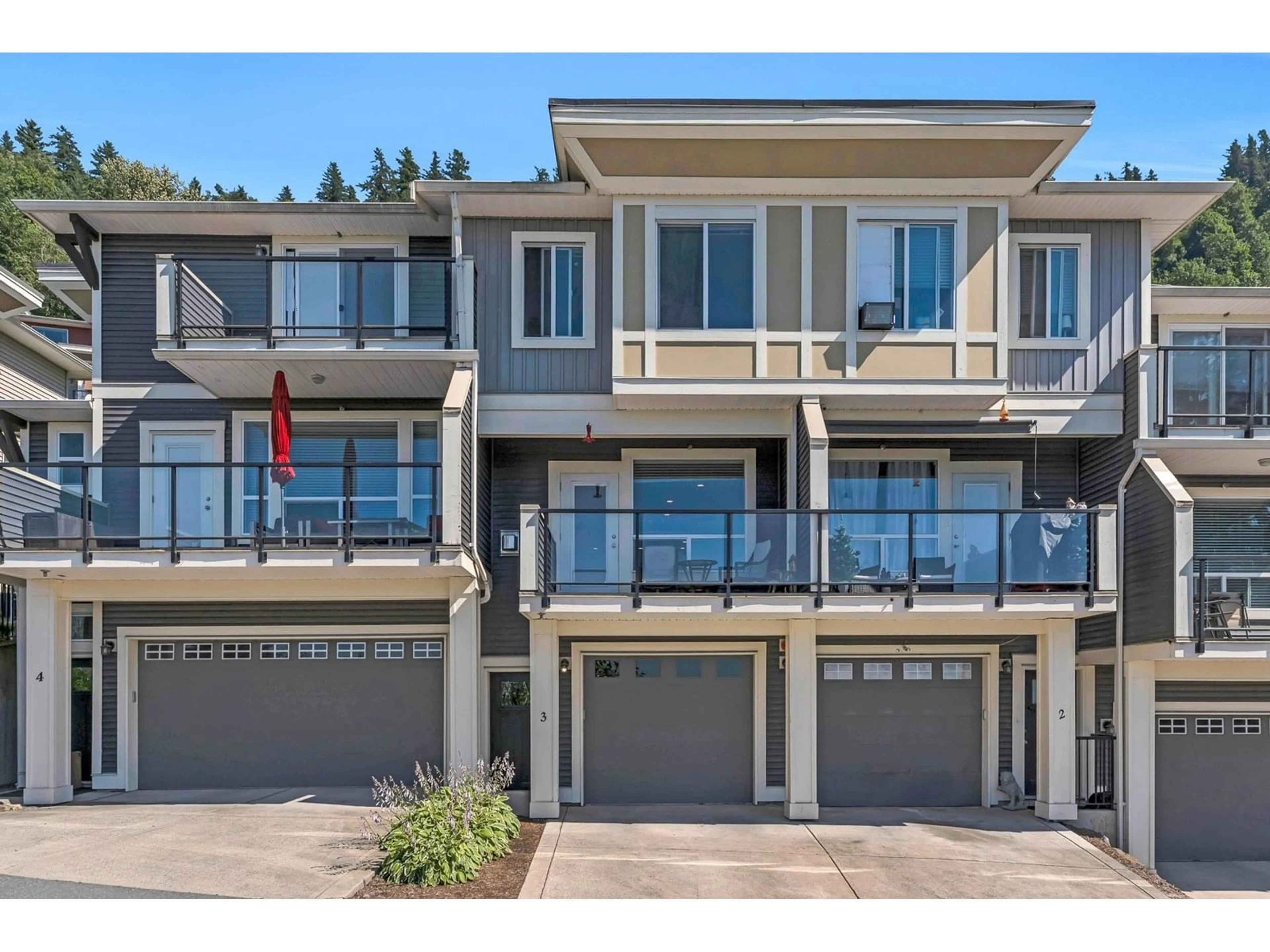 Unknown for 3 - 6026 LINDEMAN STREET, Chilliwack British Columbia V2R0W1