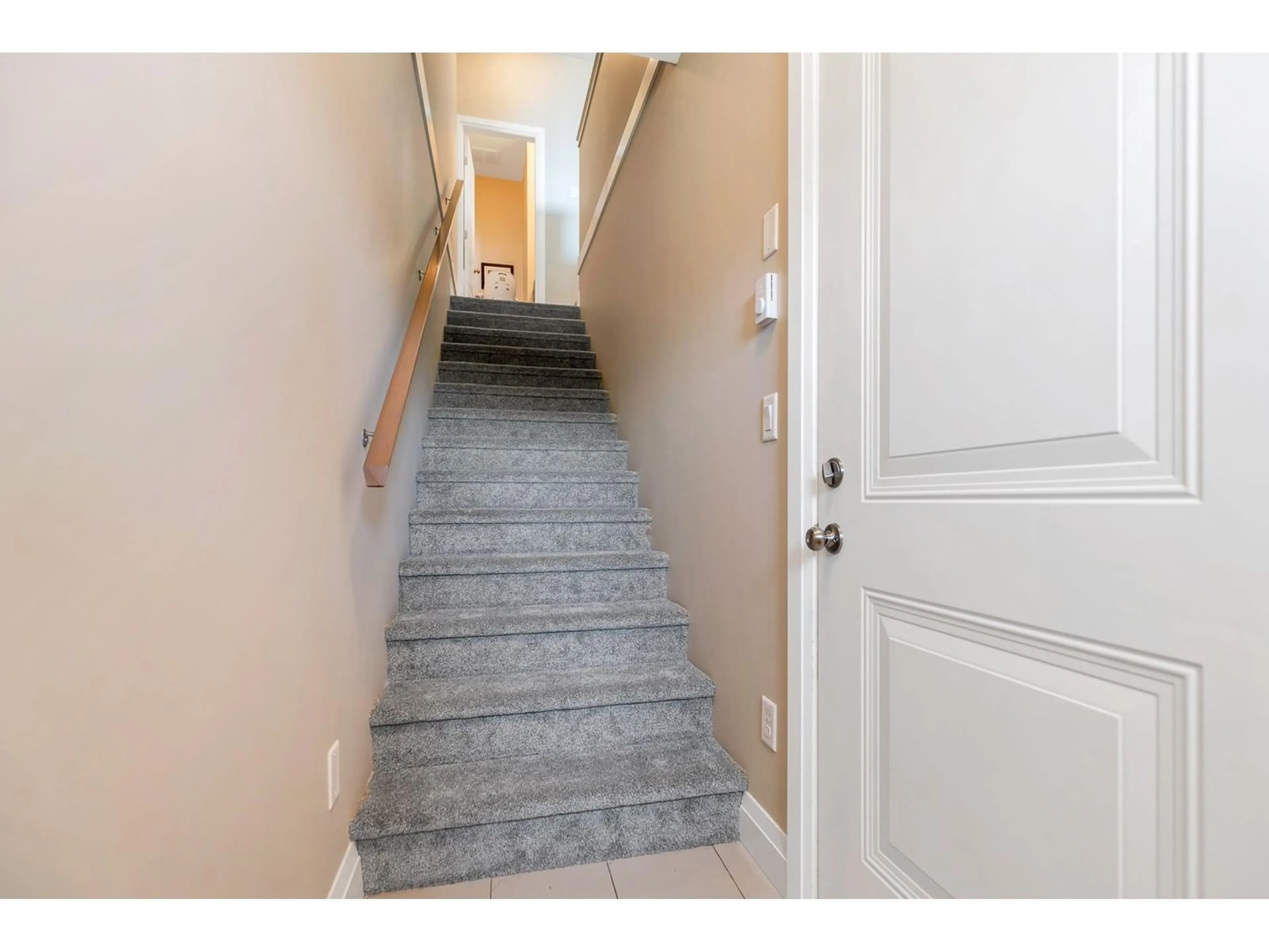 Unknown for 3 - 6026 LINDEMAN STREET, Chilliwack British Columbia V2R0W1