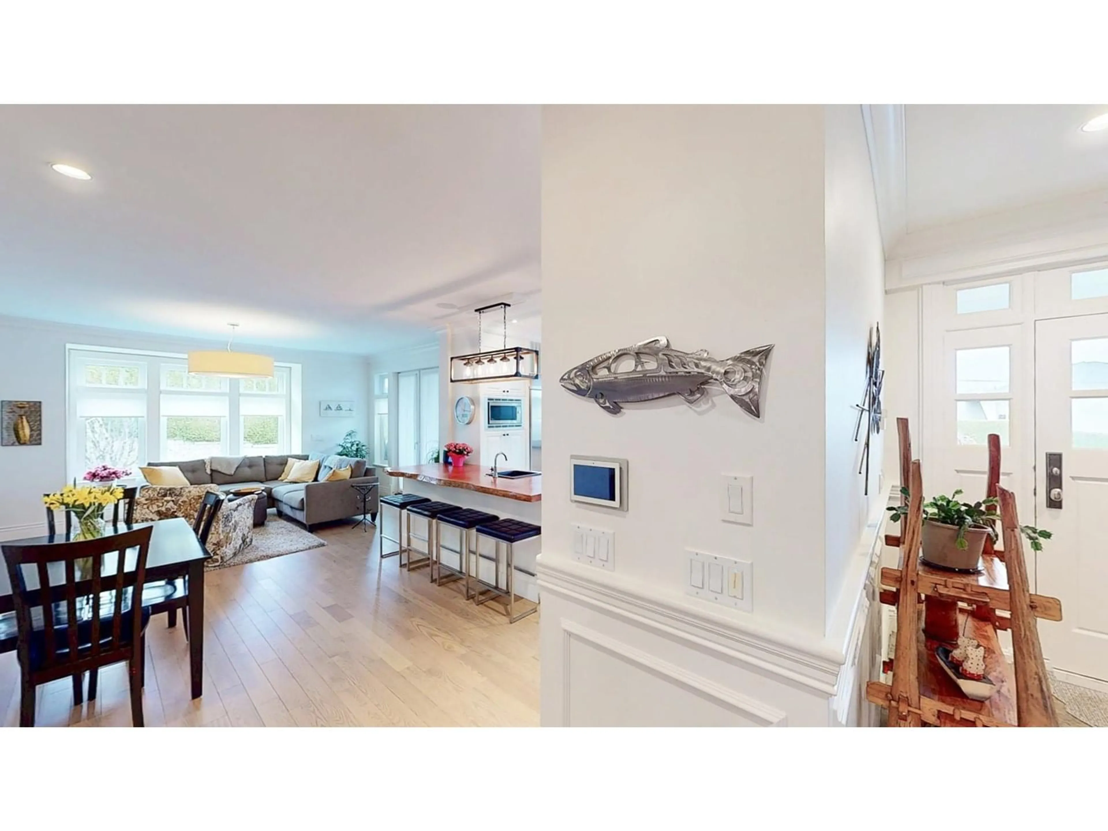 Unknown for 1121 CYPRESS, White Rock British Columbia V4B4H5