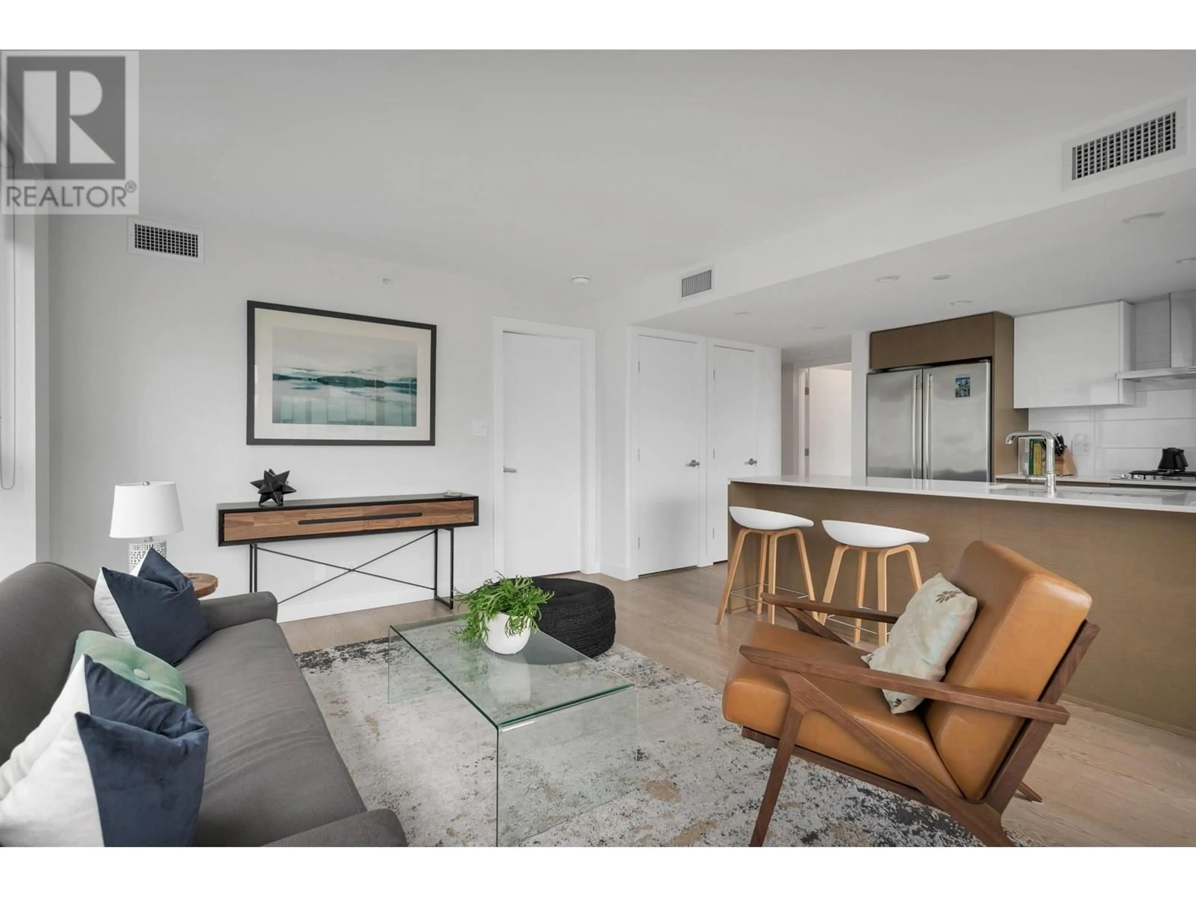 Living room with furniture, unknown for 1003 - 1618 QUEBEC STREET, Vancouver British Columbia V6A0C5
