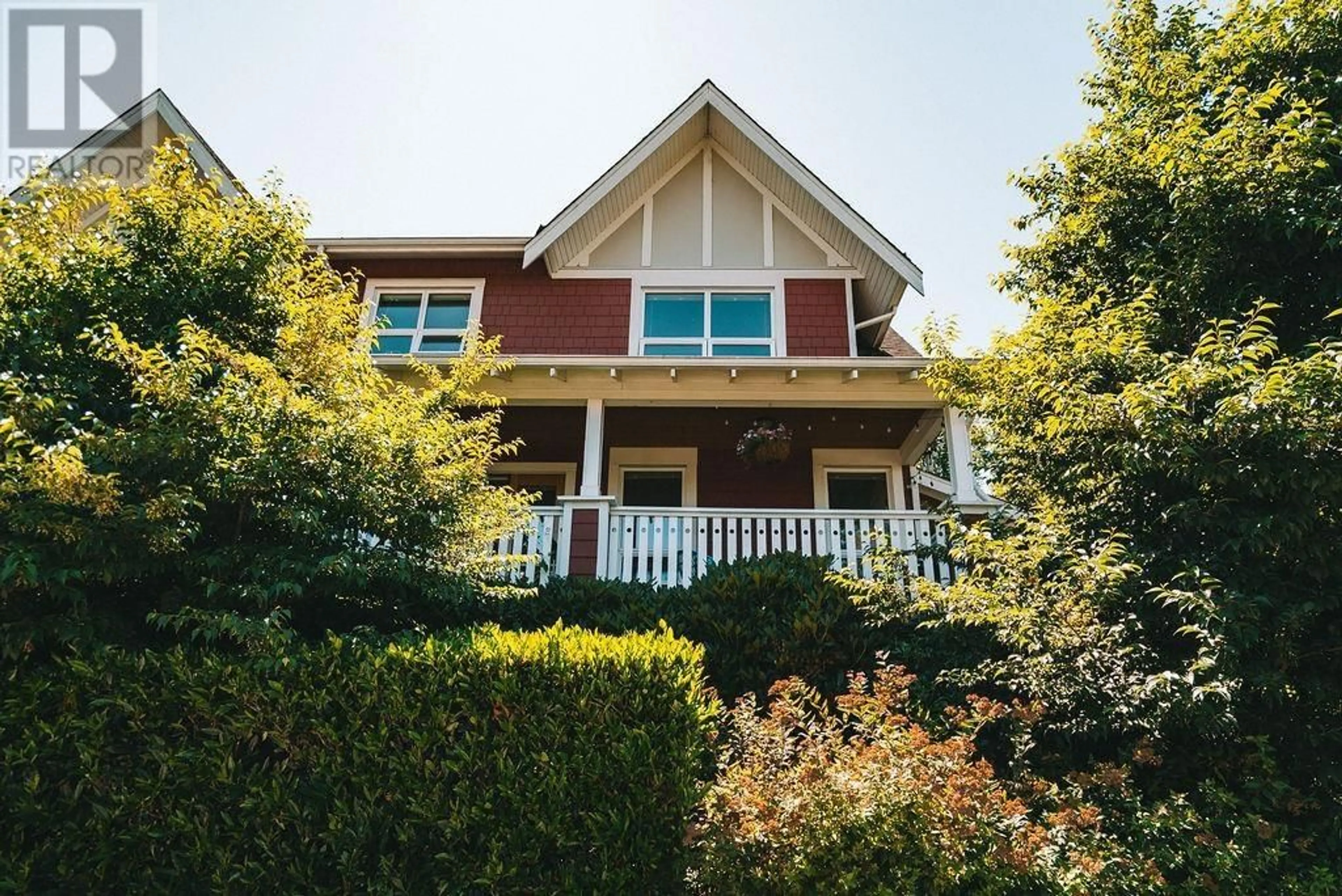 Home with vinyl exterior material, unknown for 266 CAMATA STREET, New Westminster British Columbia V3M0H8