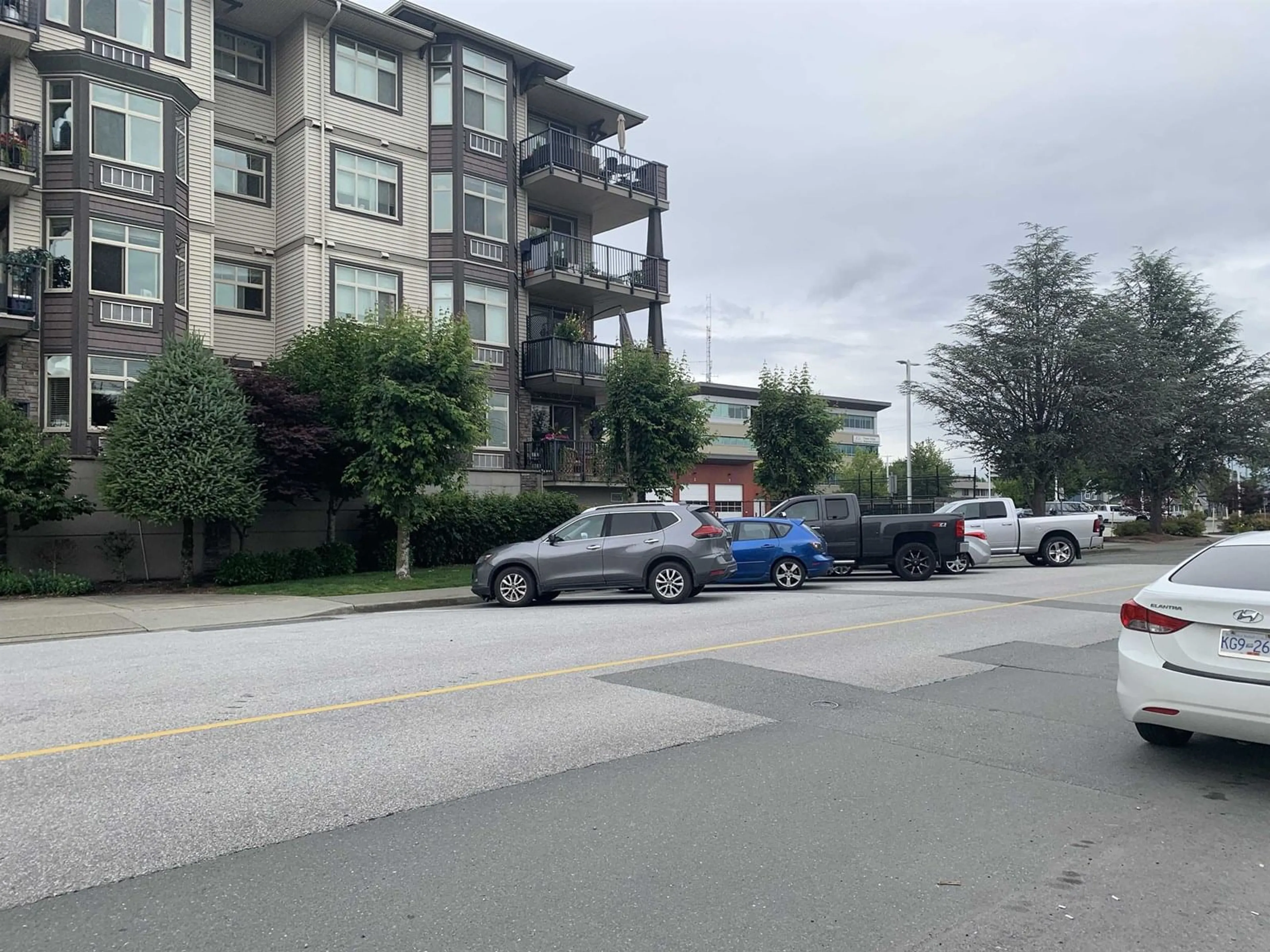 Unknown for 407 - 45893 CHESTERFIELD AVENUE, Chilliwack British Columbia V2P1M5
