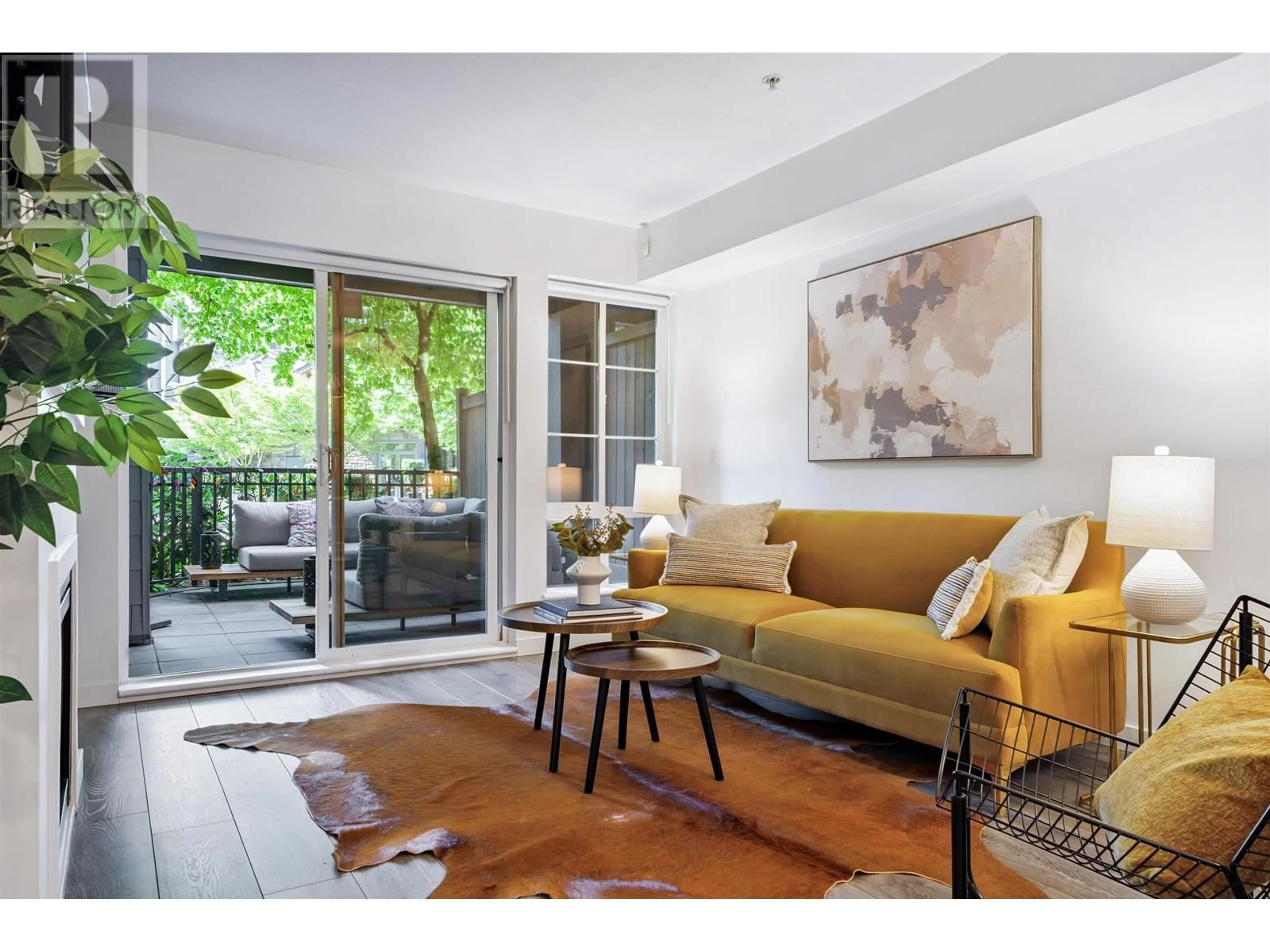 Living room with furniture, unknown for 115 - 9283 GOVERNMENT STREET, Burnaby British Columbia V3N0A5