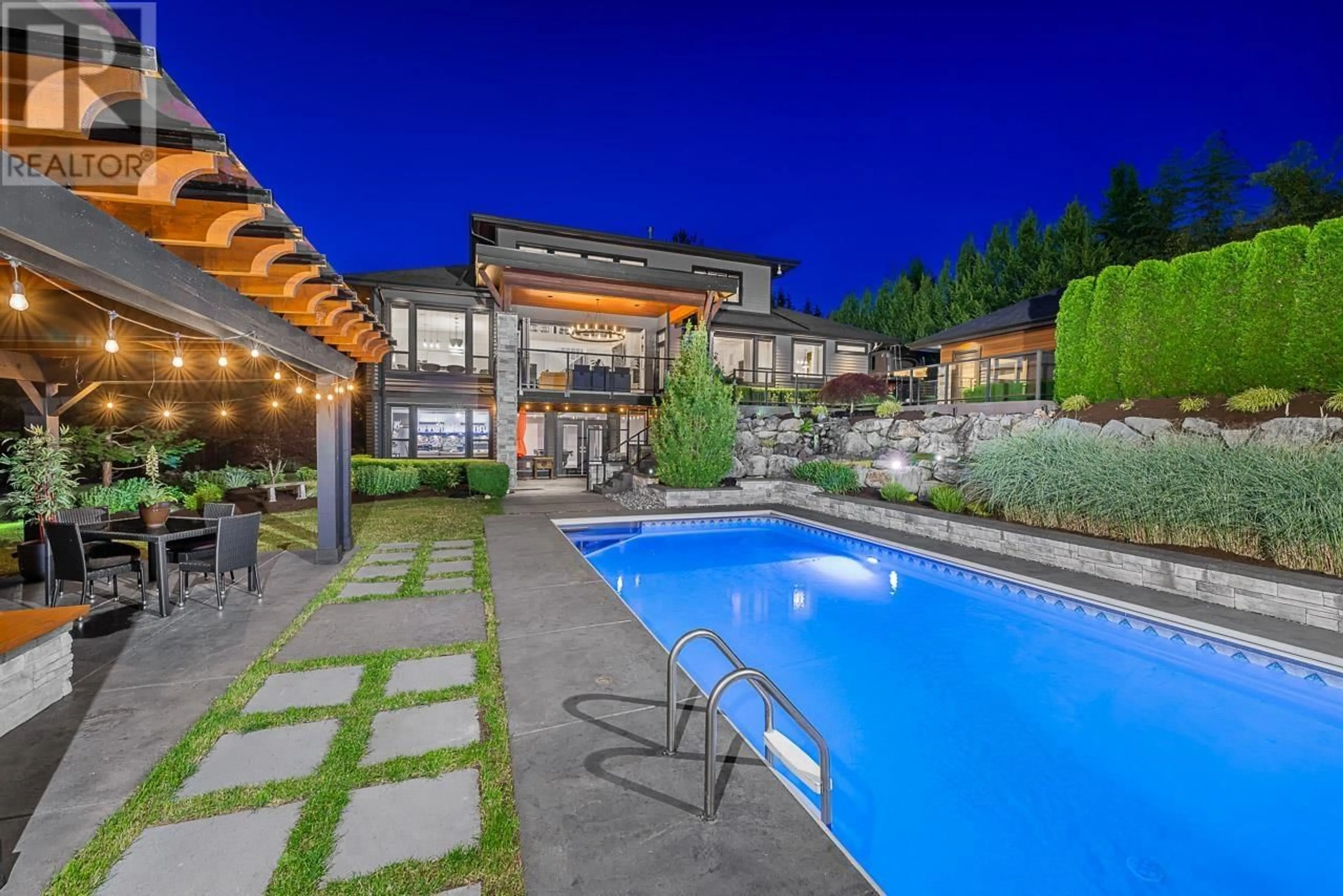 Pool for 26290 126 AVENUE, Maple Ridge British Columbia V2W1C9