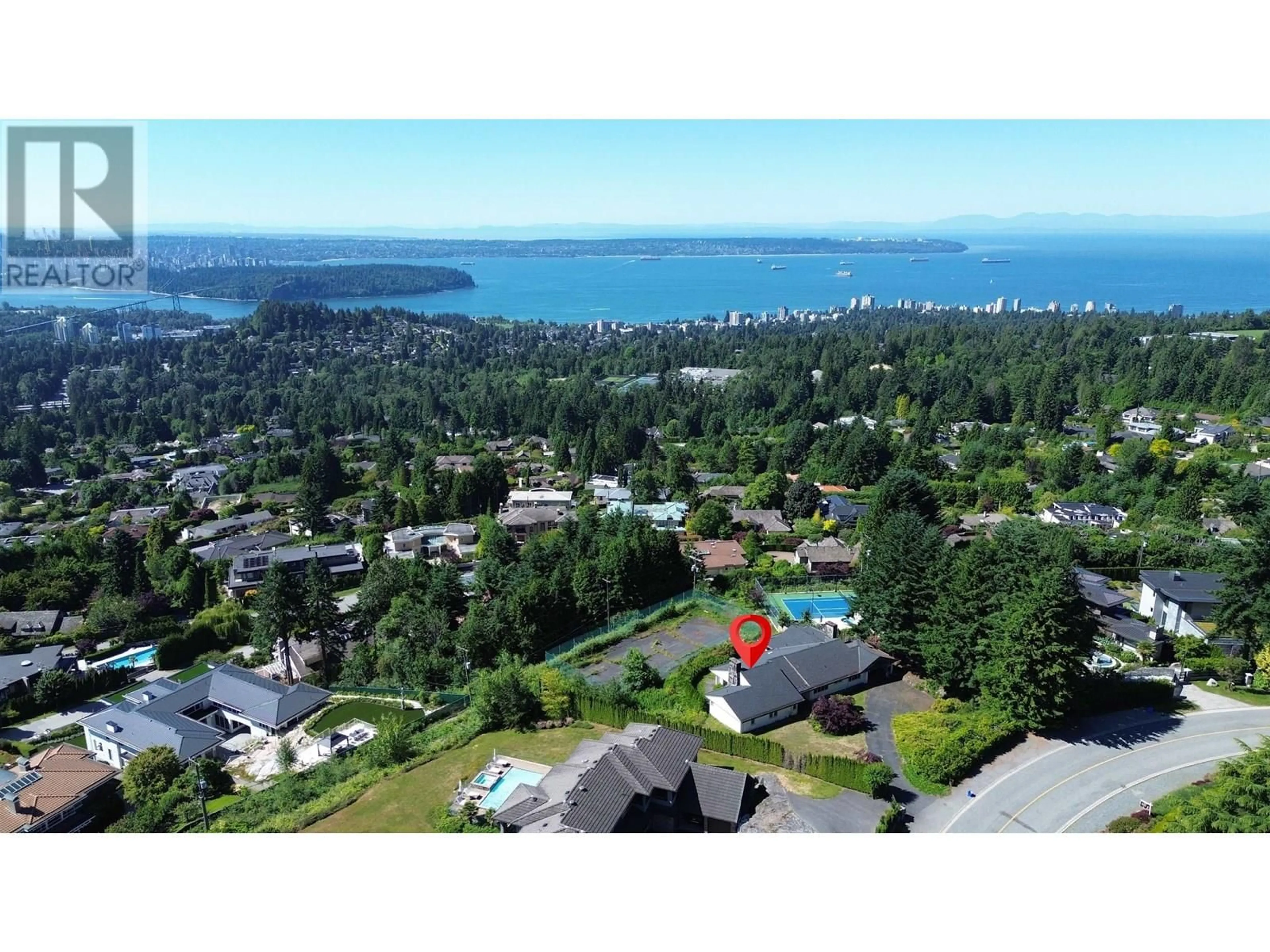 A pic from outside/outdoor area/front of a property/back of a property/a pic from drone, water/lake/river/ocean view for 1028 EYREMOUNT DRIVE, West Vancouver British Columbia V7S2B3