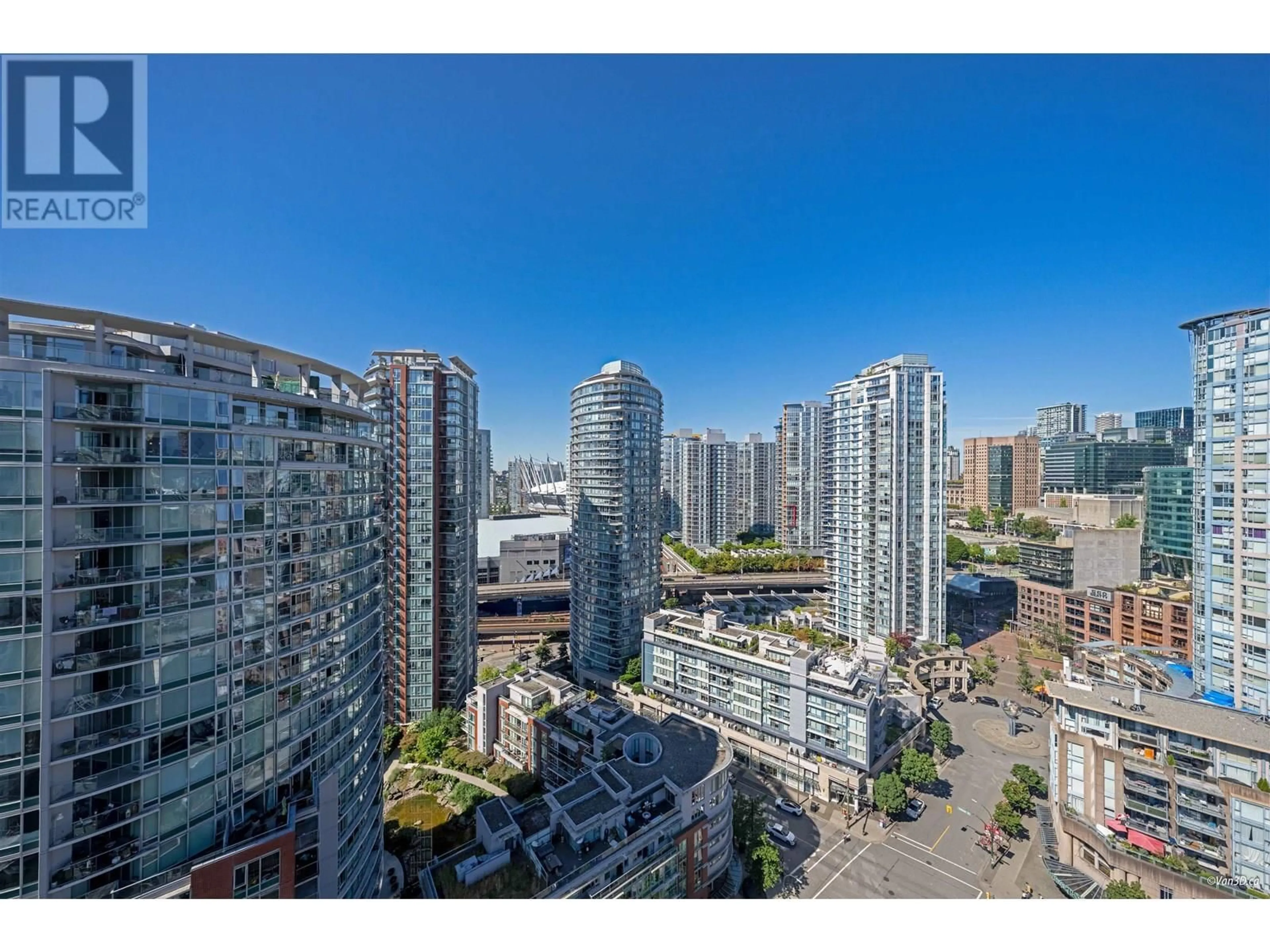 A pic from outside/outdoor area/front of a property/back of a property/a pic from drone, city buildings view from balcony for 2610 - 63 KEEFER PLACE, Vancouver British Columbia V6B6N6