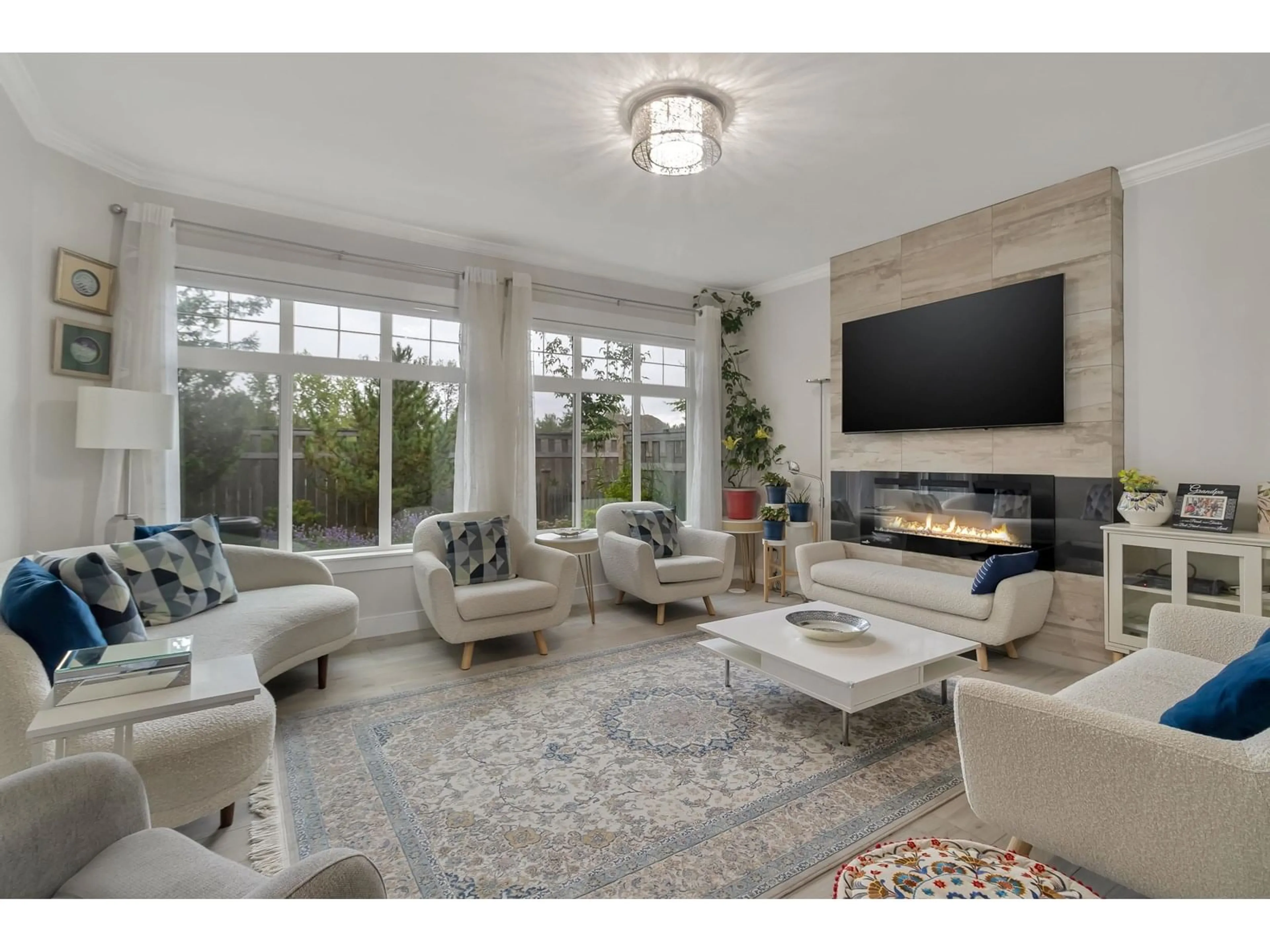 Living room with furniture, unknown for 63 - 17033 FRASER, Surrey British Columbia V4N6V2