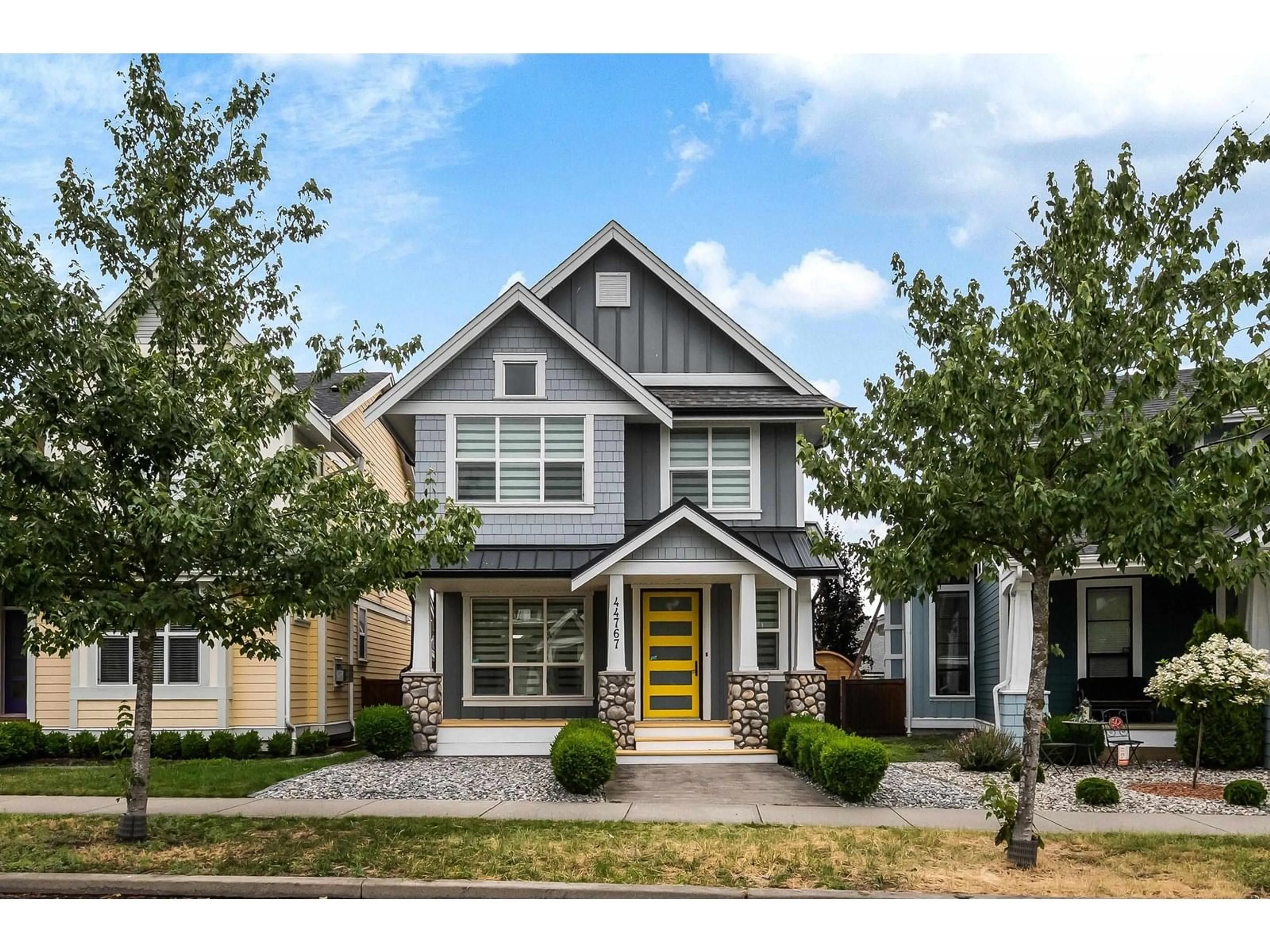 Home with vinyl exterior material, street for 44767 ANGLERS BOULEVARD, Chilliwack British Columbia V2R0X7