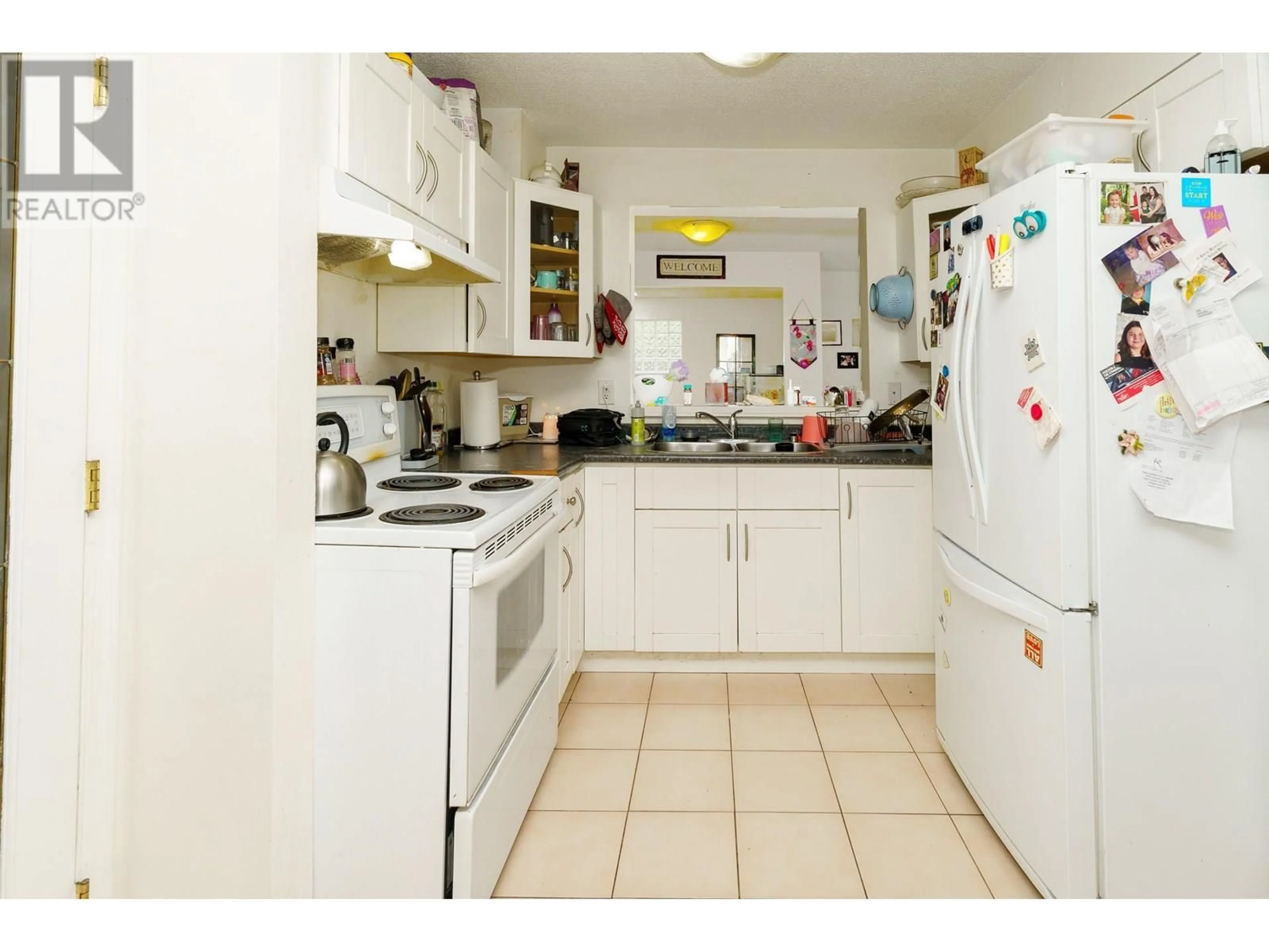 Standard kitchen, unknown for 888 PINEBROOK PLACE, Coquitlam British Columbia V3C4B9
