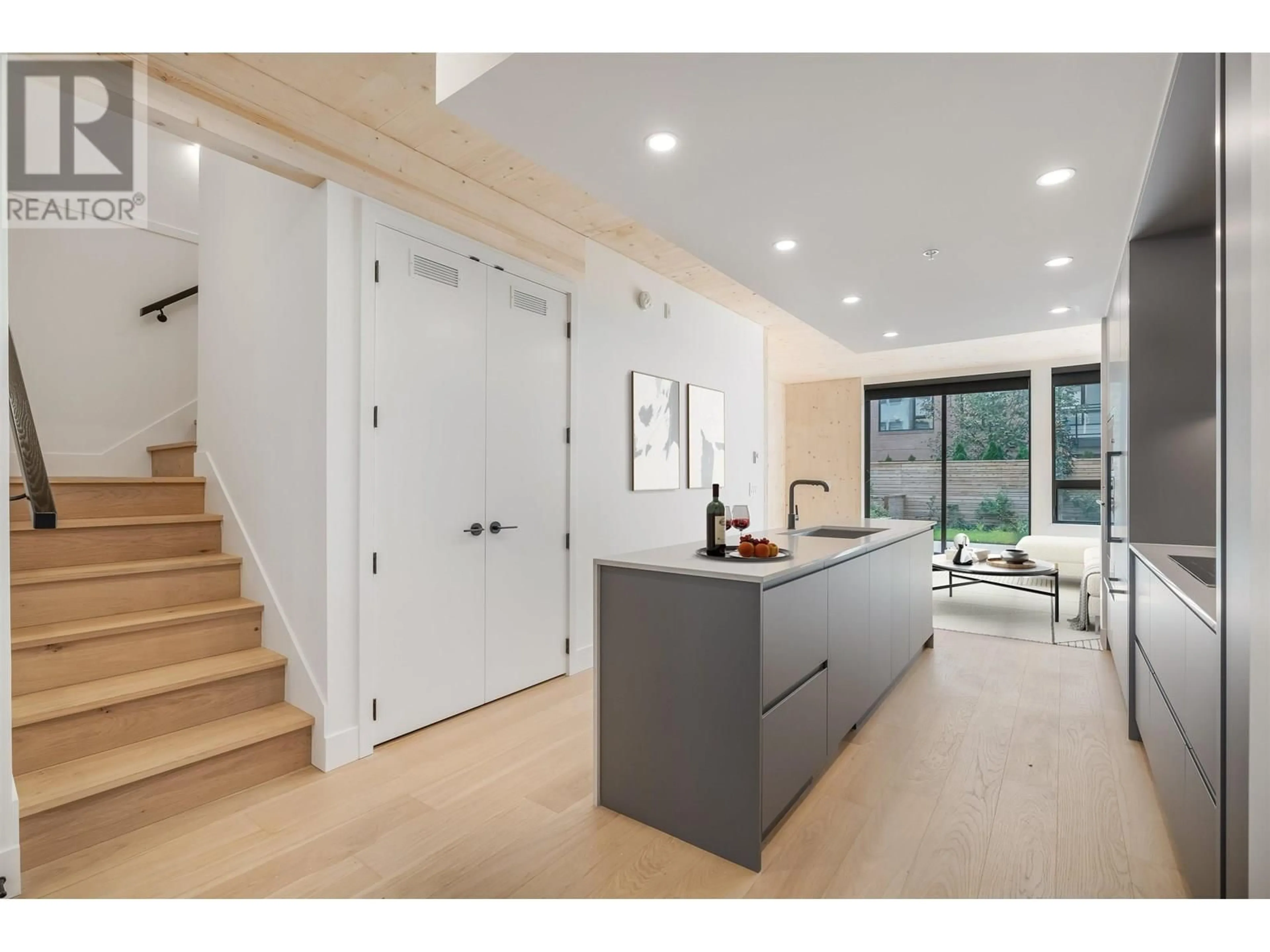 Open concept kitchen, unknown for 121 - 310 SALTER STREET, New Westminster British Columbia V3M0N7