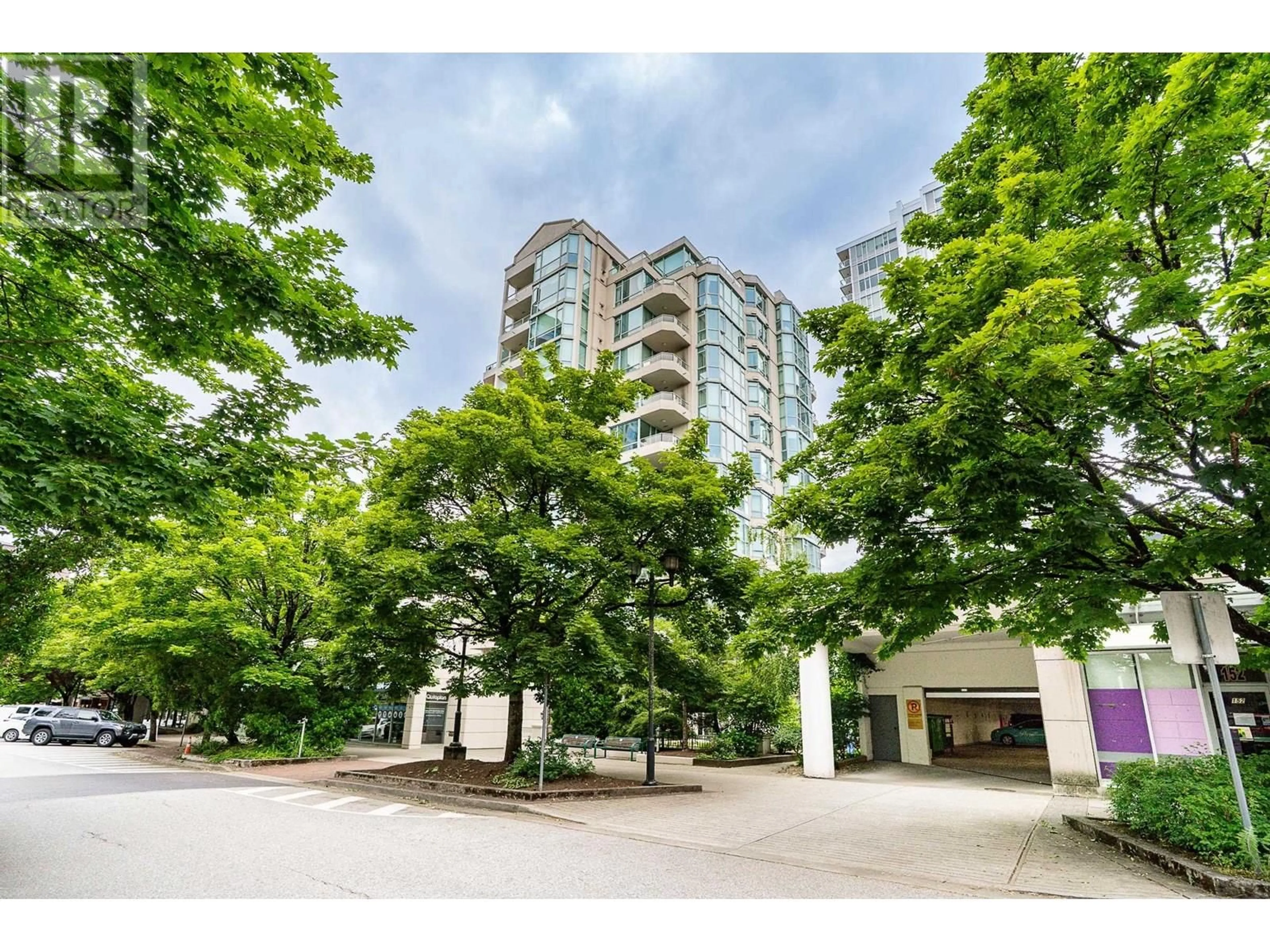 Unknown for 604 - 140 14TH STREET, North Vancouver British Columbia V7L2N3